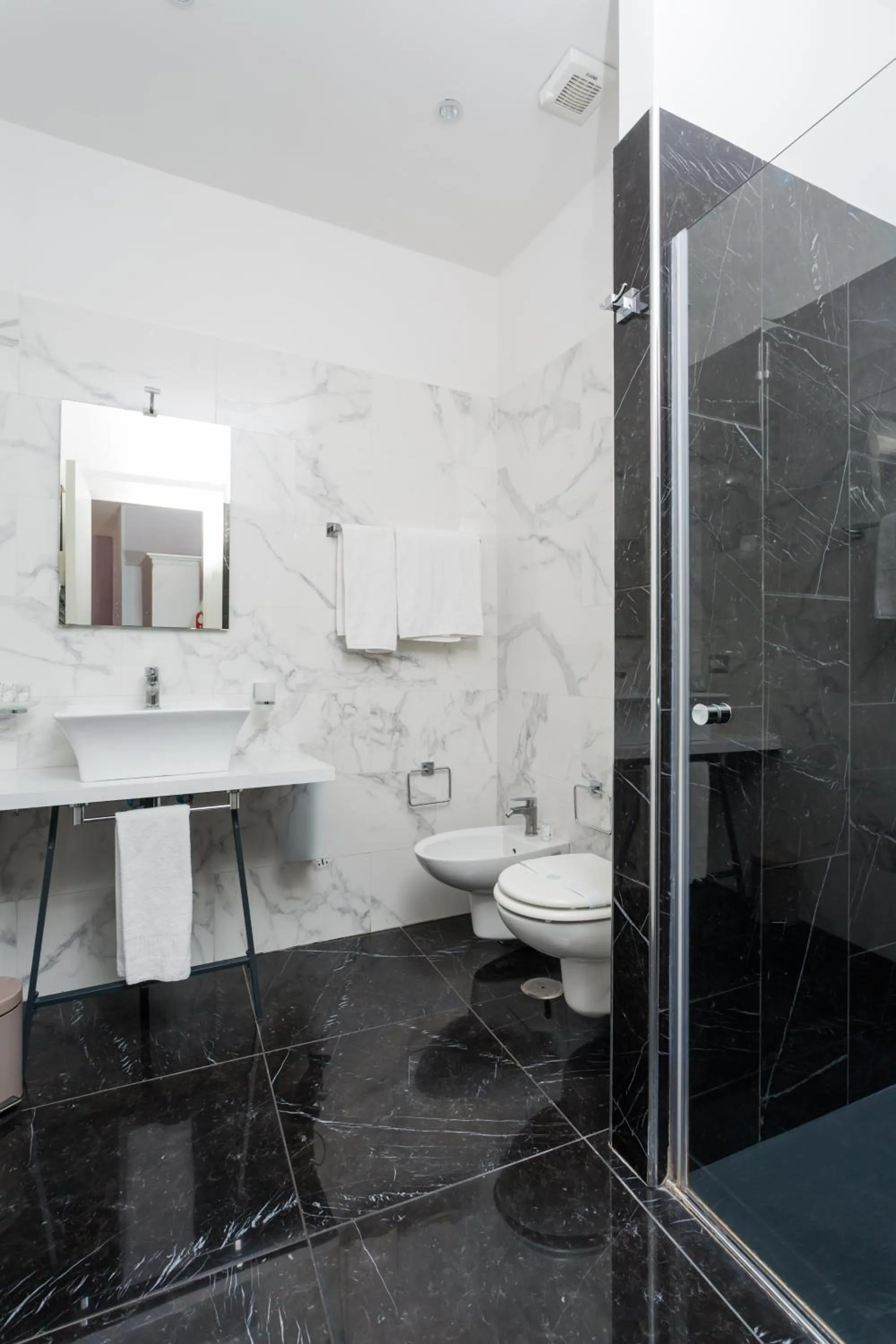 Chiaia 205 By Dimorra