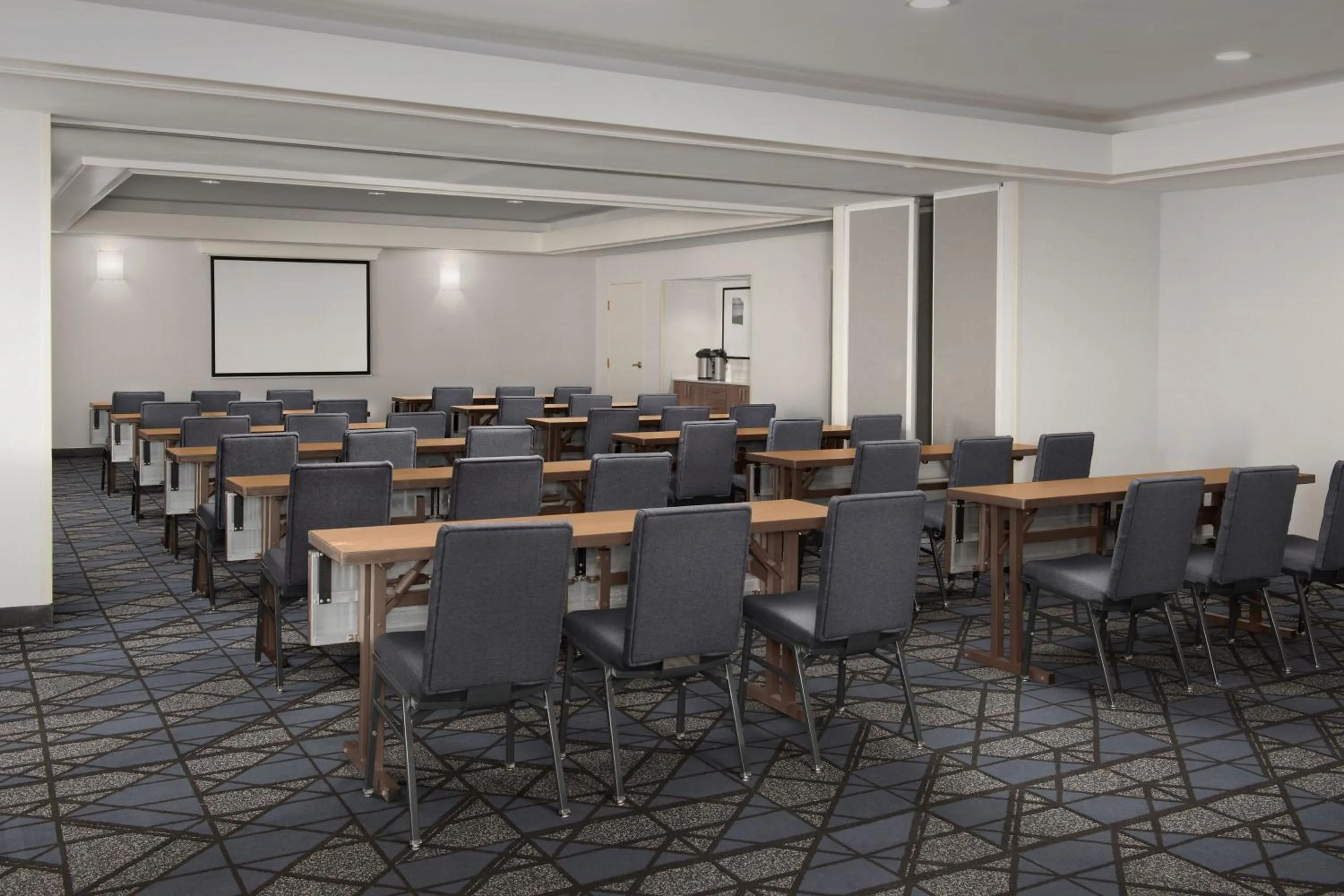 Meeting/conference room in Courtyard by Marriott Dothan