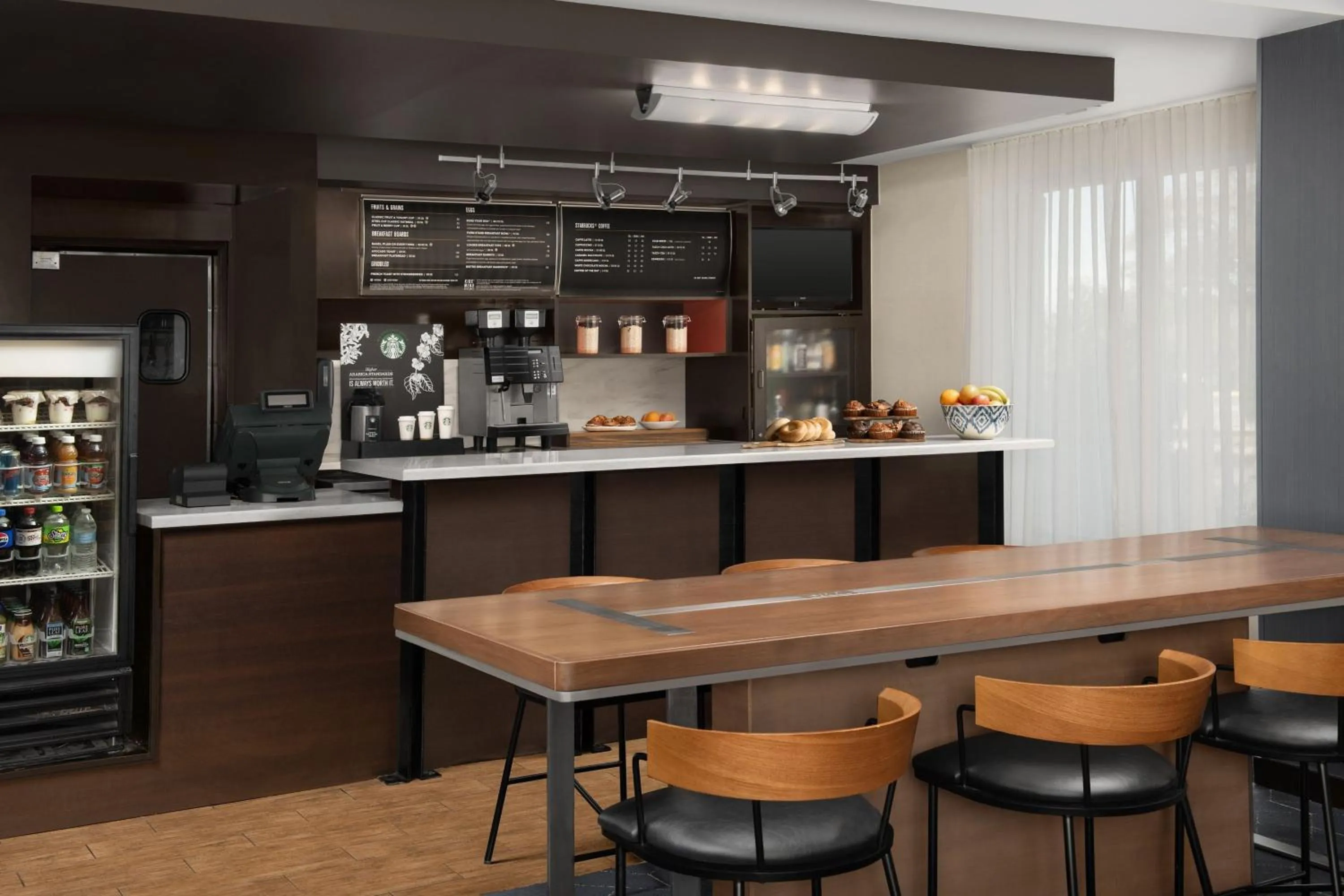 Restaurant/places to eat in Courtyard by Marriott Dothan