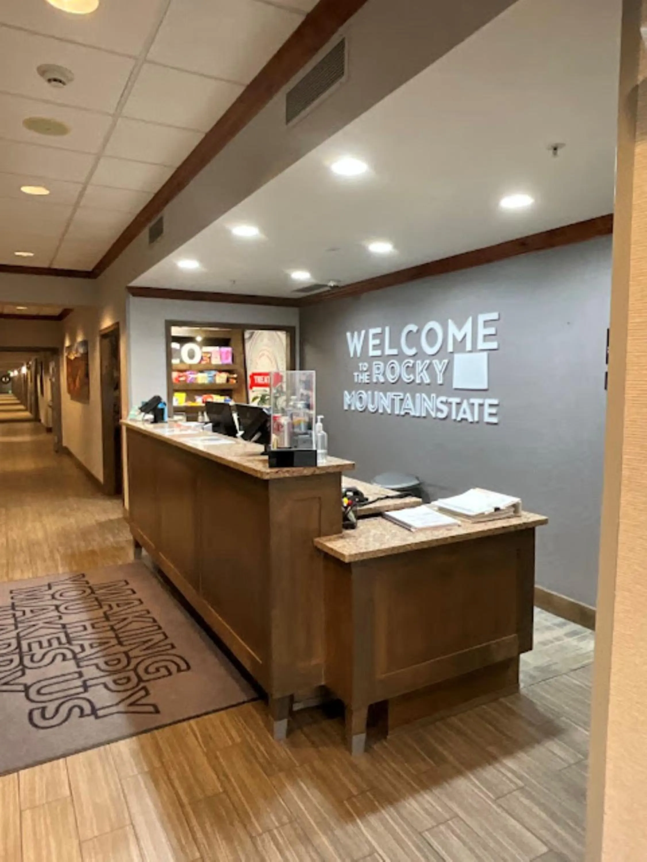 Lobby or reception in Hampton Inn by Hilton Montrose