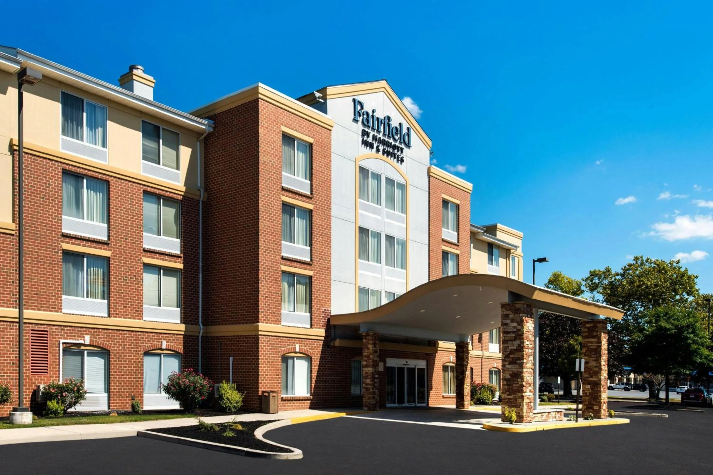 Property building in Fairfield Inn & Suites by Marriott Dover