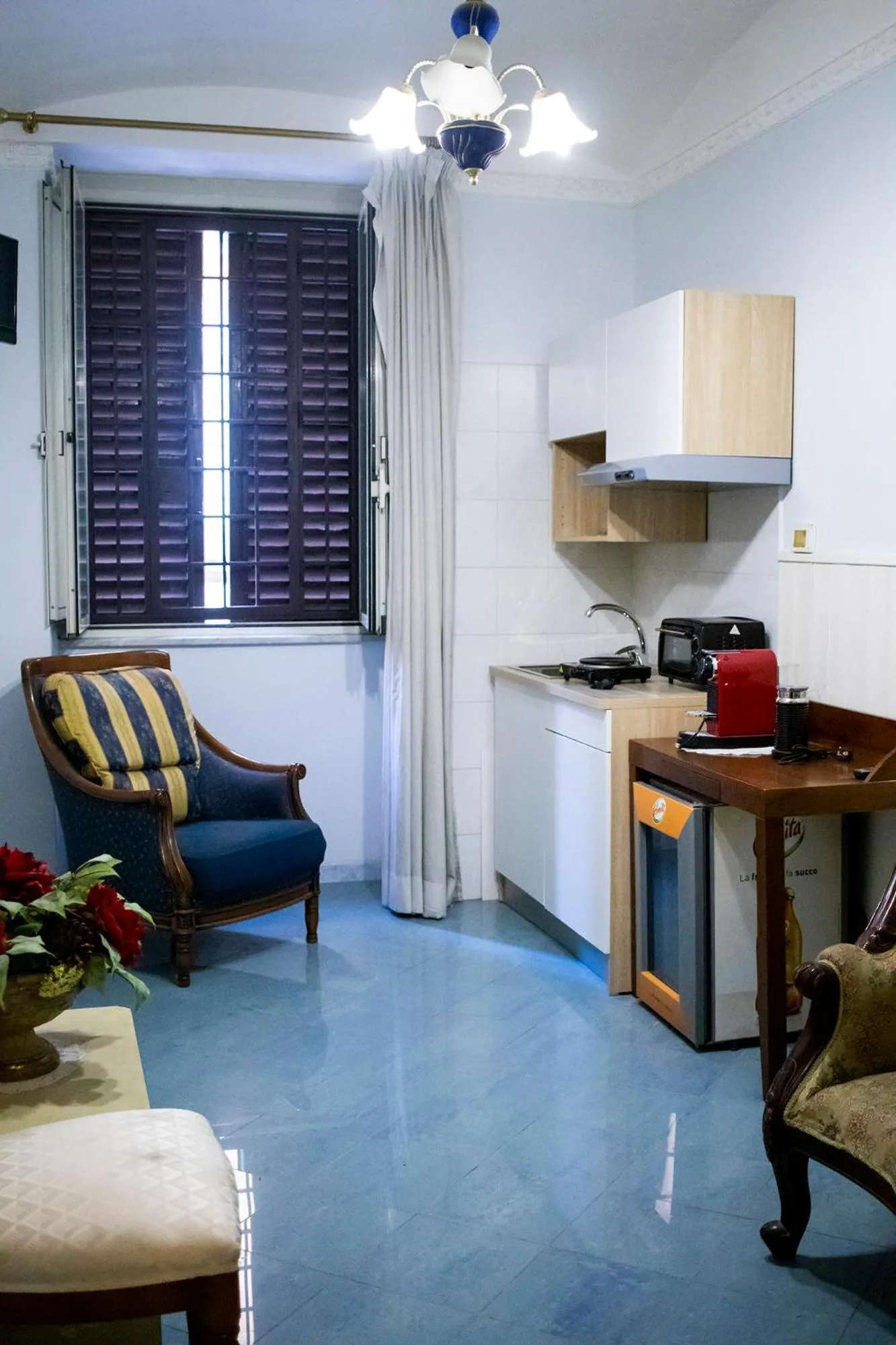 Kitchen or kitchenette in Andromeda by Gialel