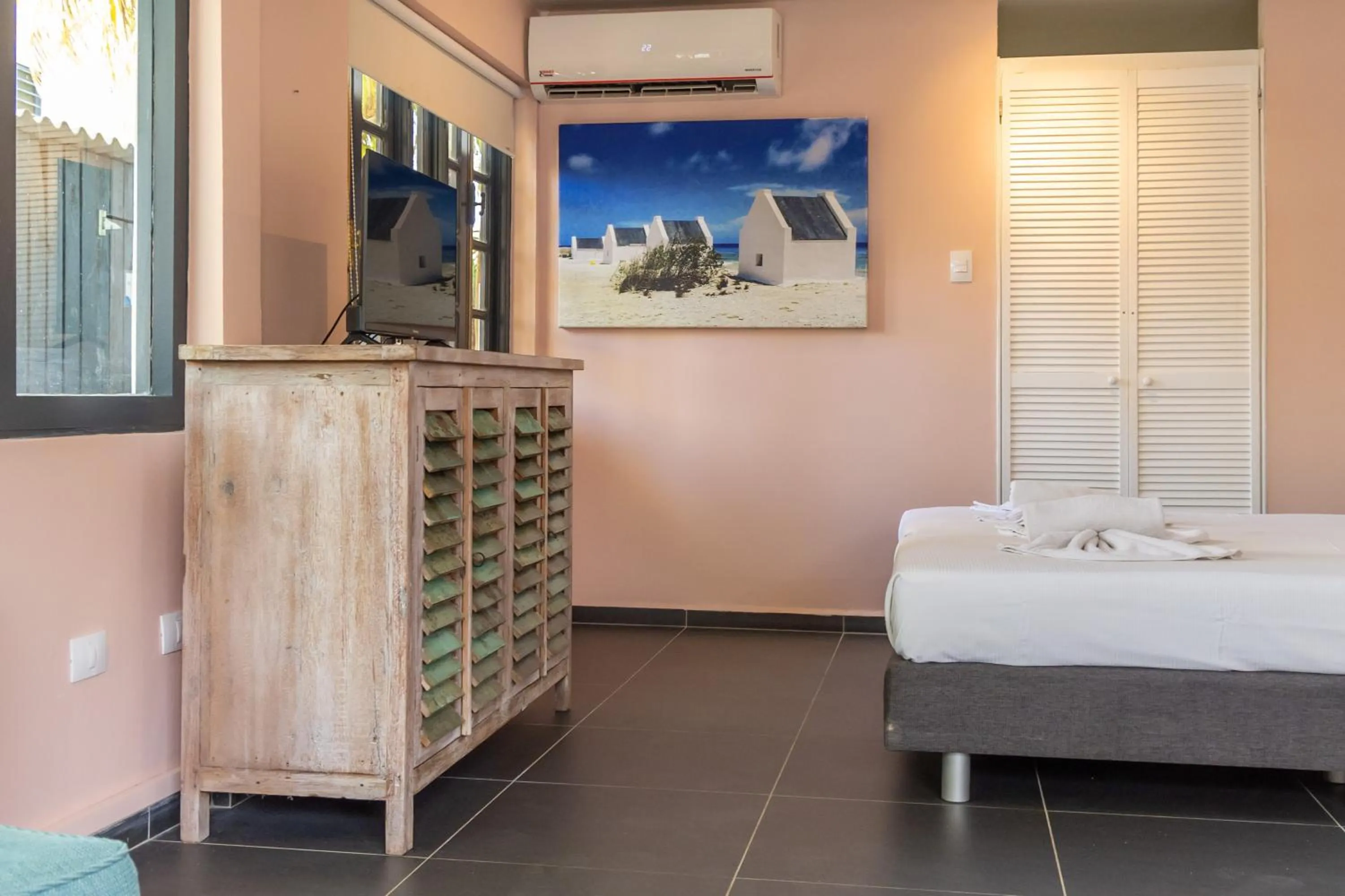 Bed in Resort Bonaire