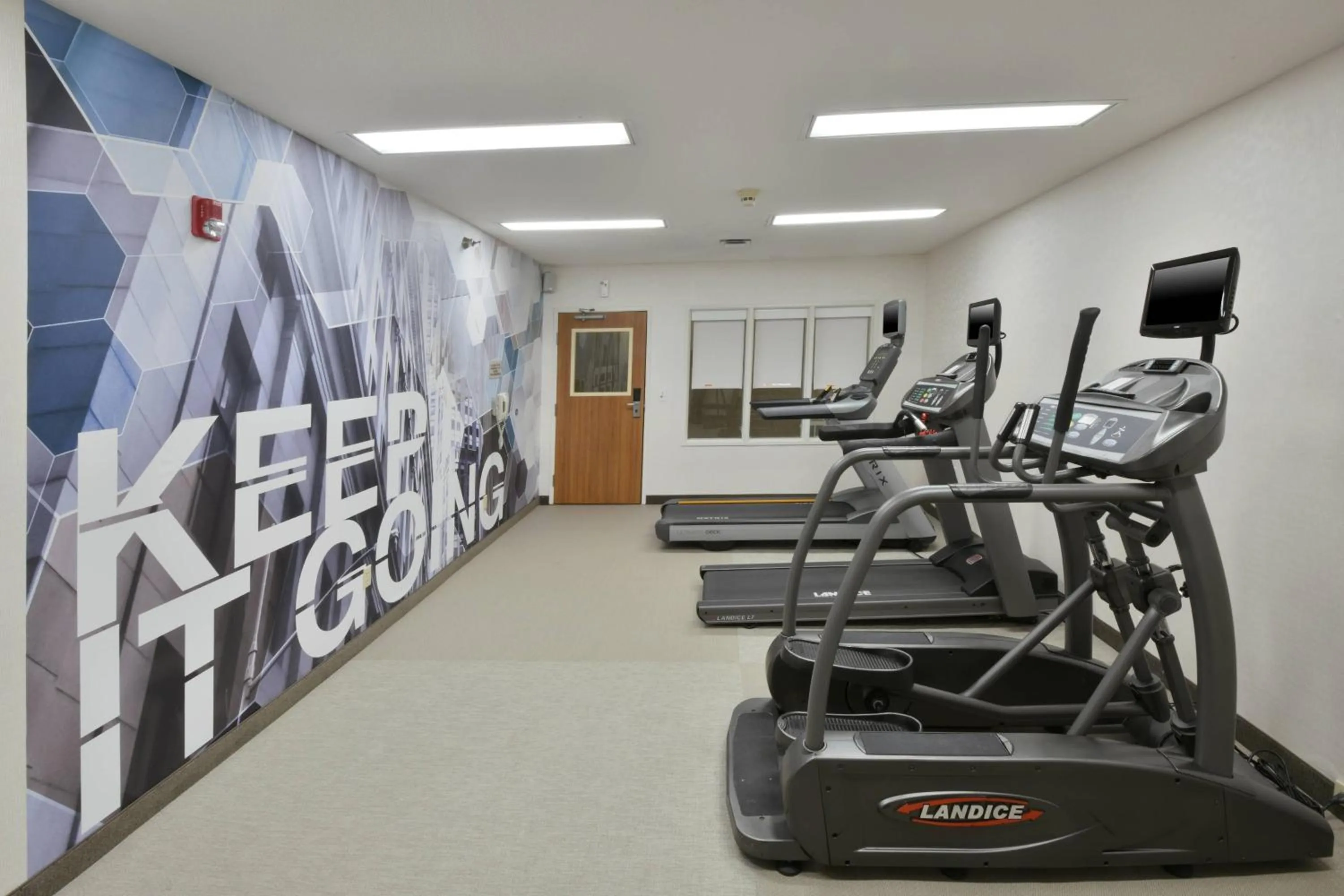 Fitness centre/facilities in SpringHill Suites Des Moines West