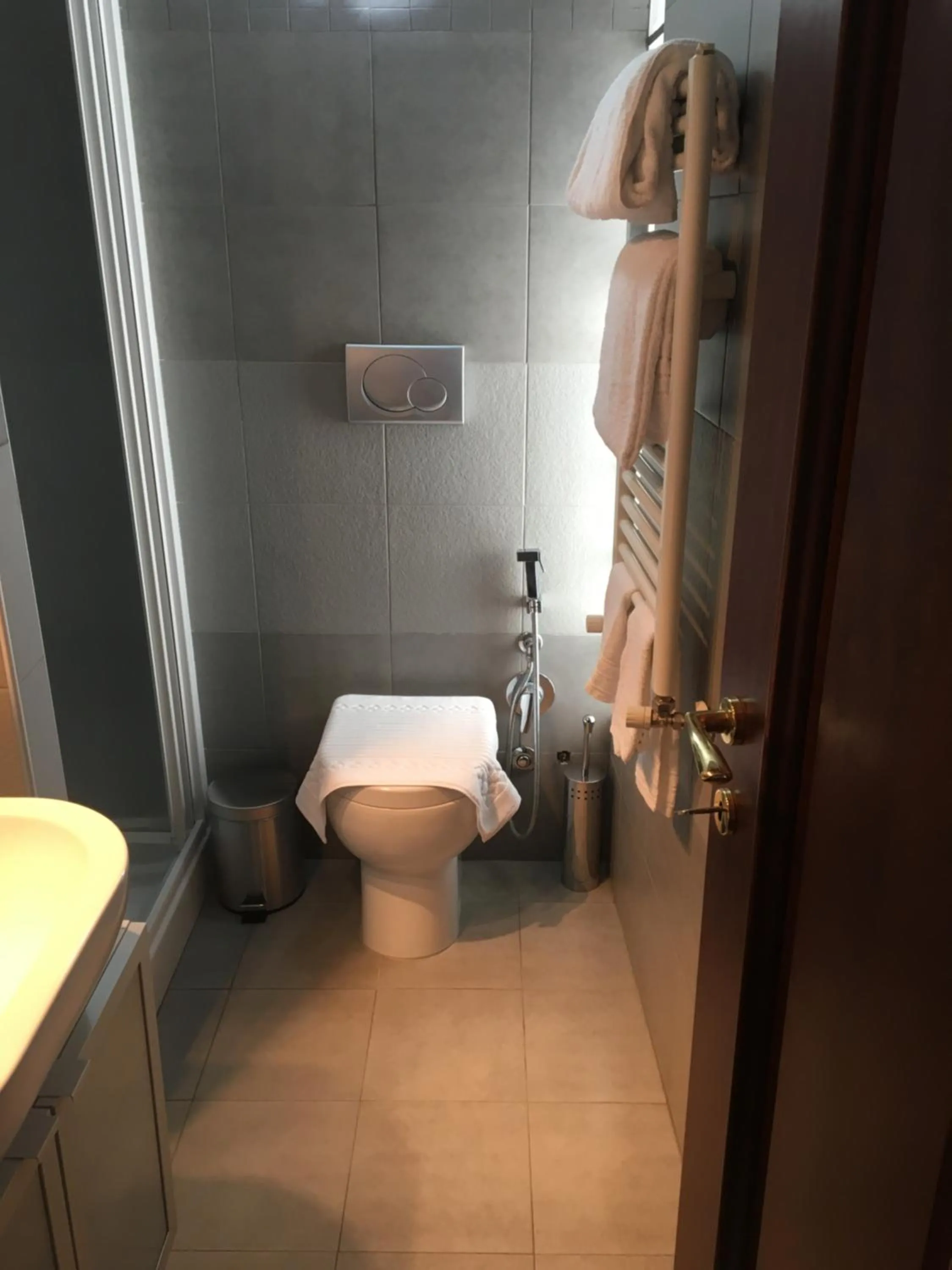 Bathroom in BB Il Re Alla Reginella Guest House