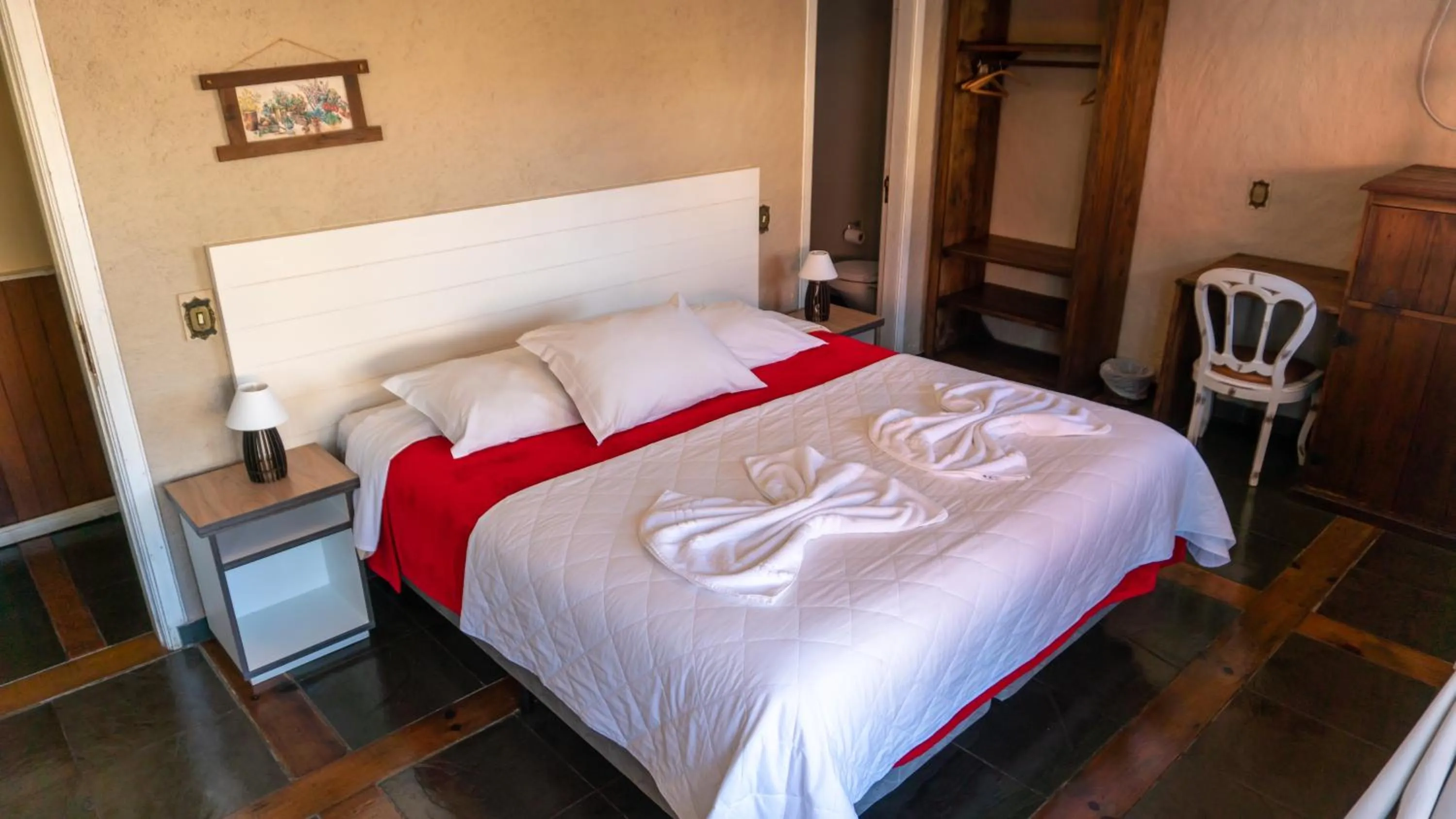 Bed in Aardvark Inn Pousada