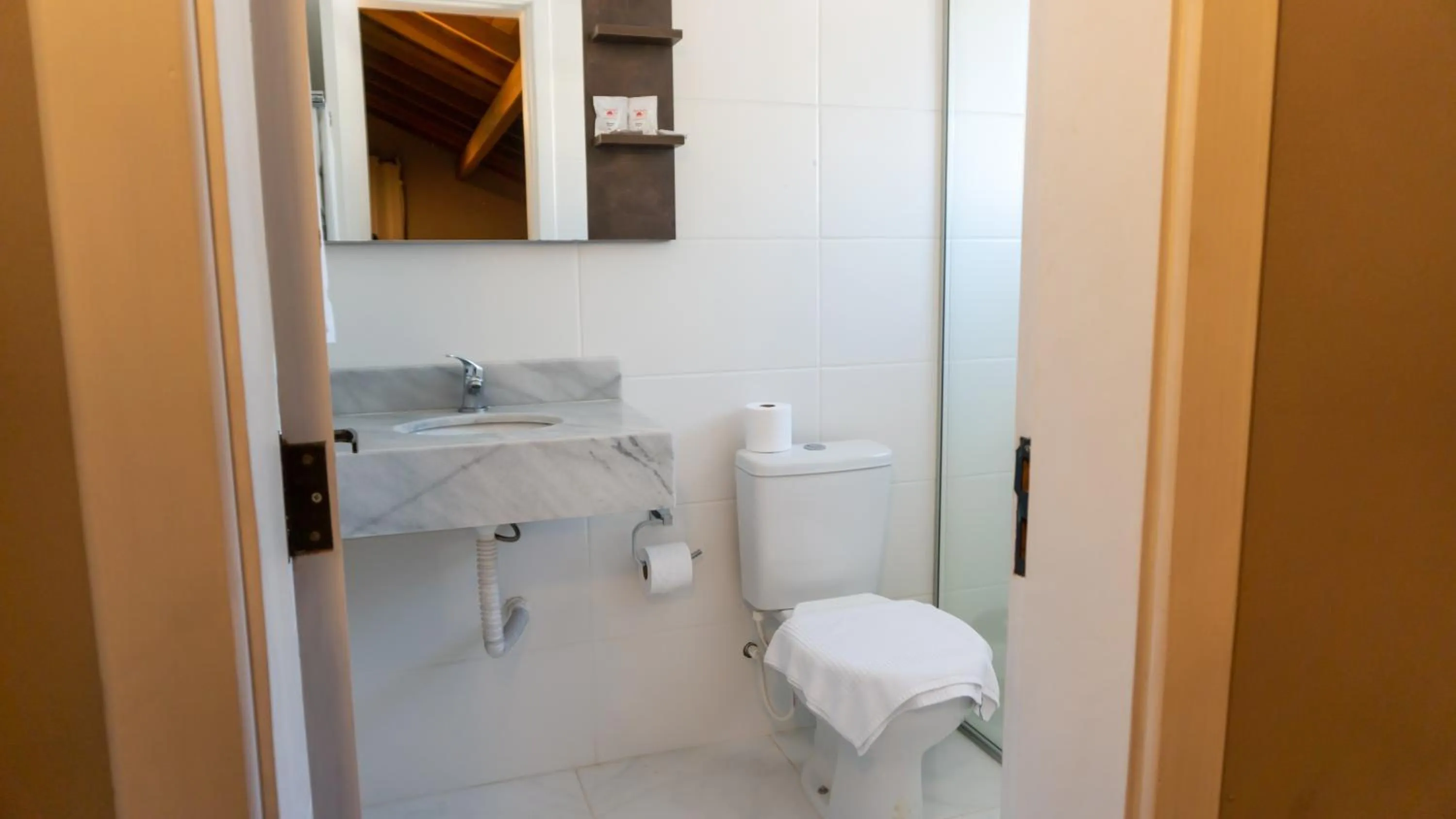 Aardvark Inn Pousada