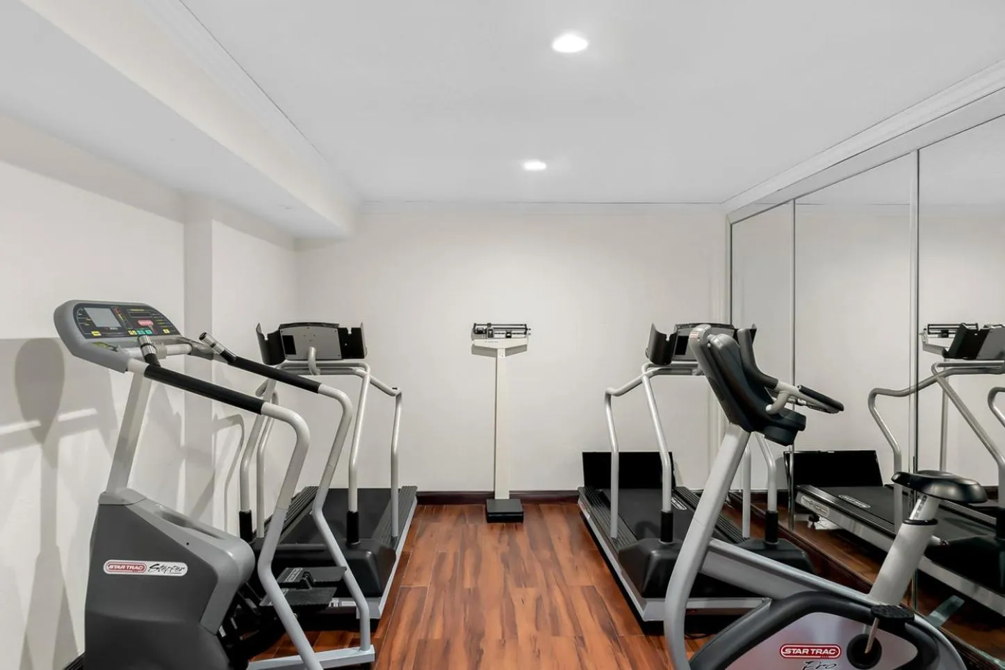 Fitness centre/facilities in Red Roof Inn Auburn Hills