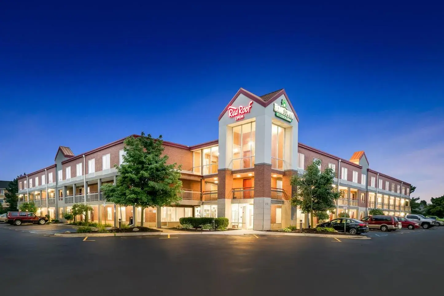 Property building in Red Roof Inn Auburn Hills Property building in Red Roof Inn Auburn Hills