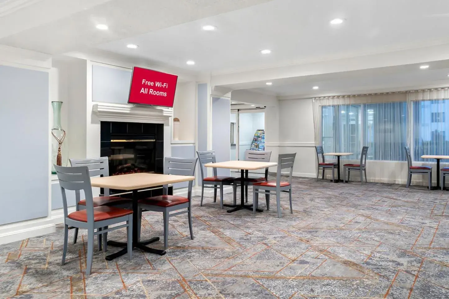 Lobby or reception in Red Roof Inn Auburn Hills Lobby or reception in Red Roof Inn Auburn Hills