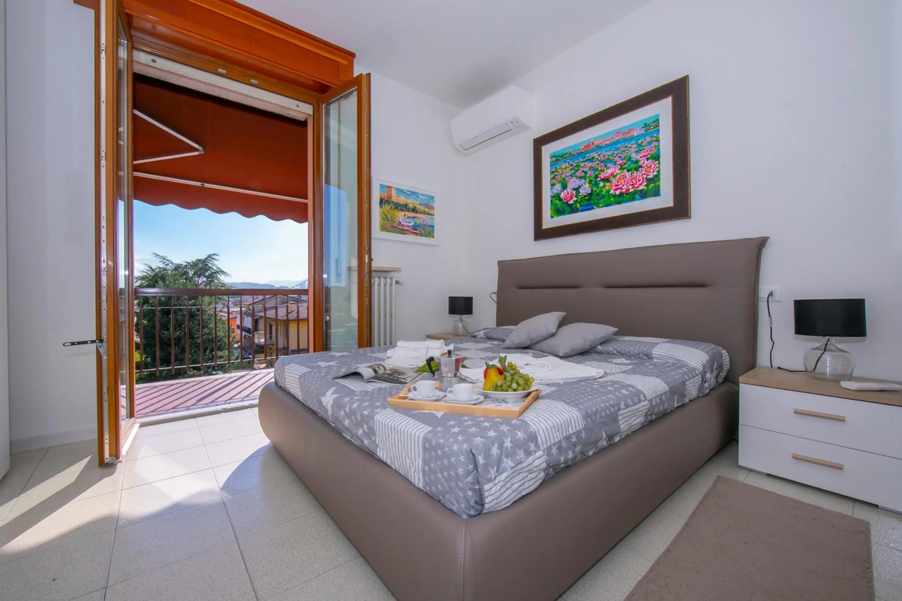 Bedroom, Bed in Casa dei Quadri - Happy Rentals