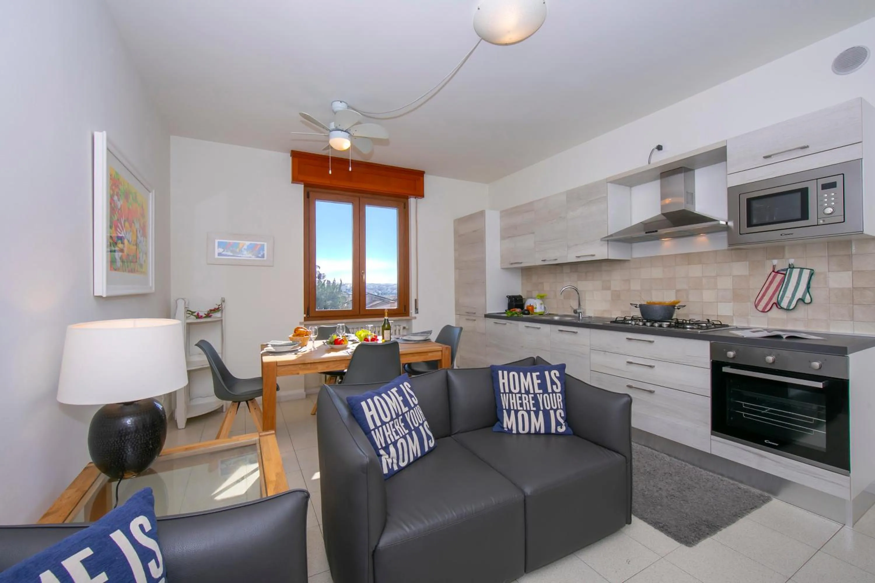 Kitchen or kitchenette in Casa dei Quadri - Happy Rentals