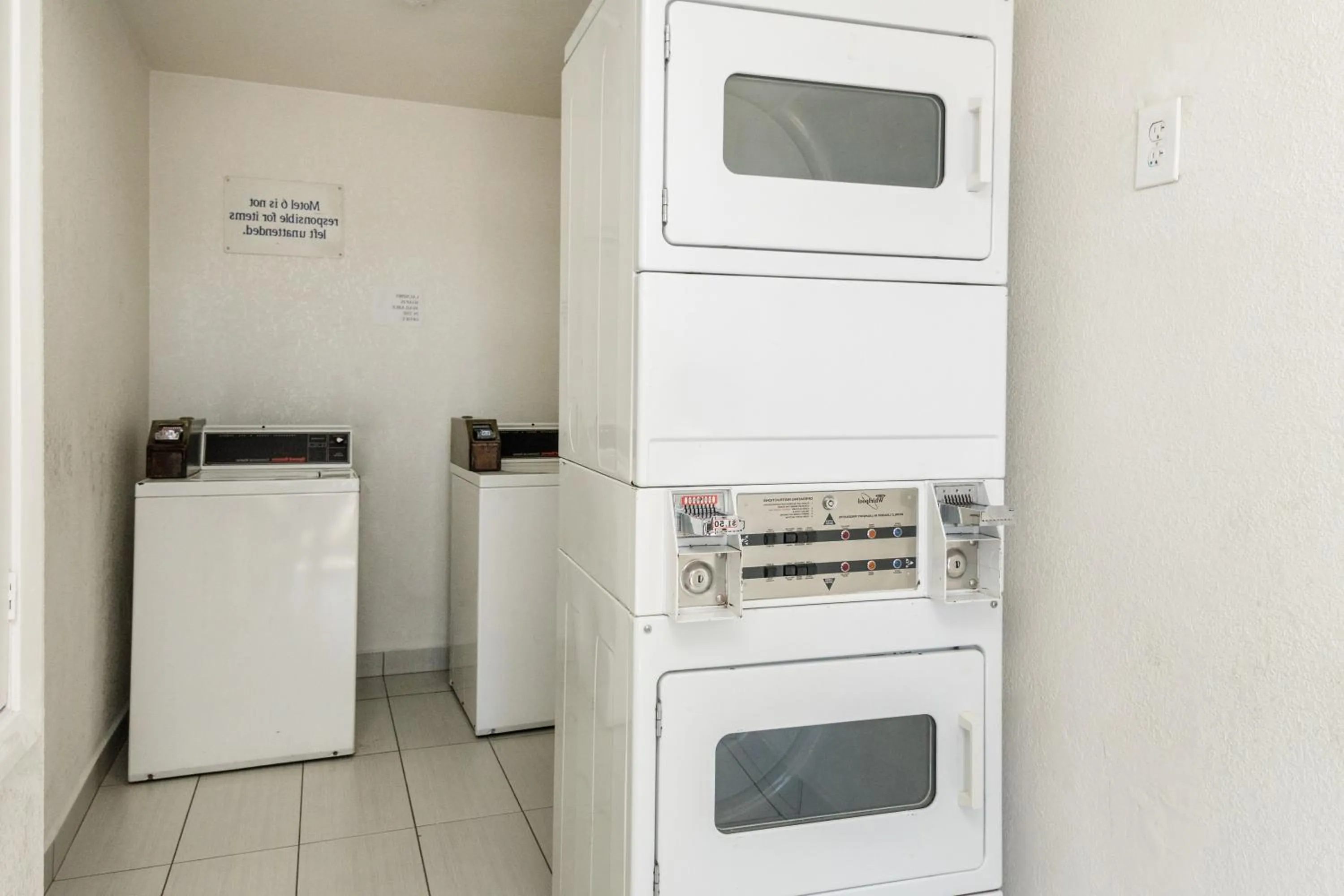 laundry in Motel 6 Fort Worth, TX - North