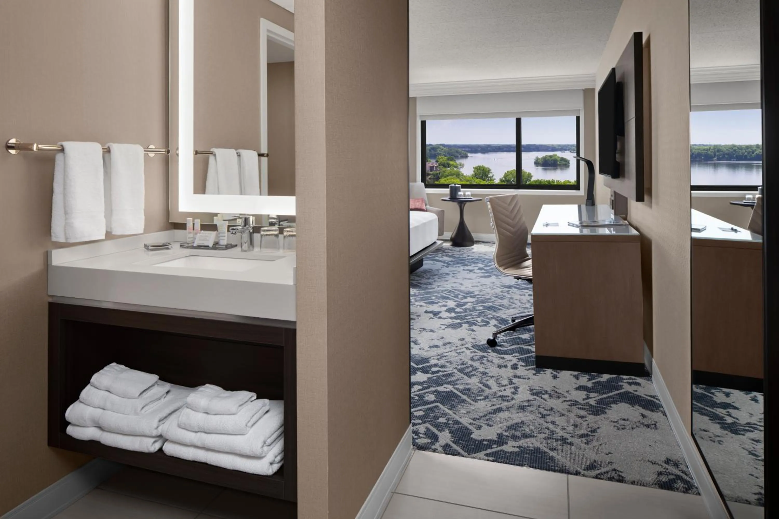 Photo of the whole room in Ann Arbor Marriott Ypsilanti at Eagle Crest