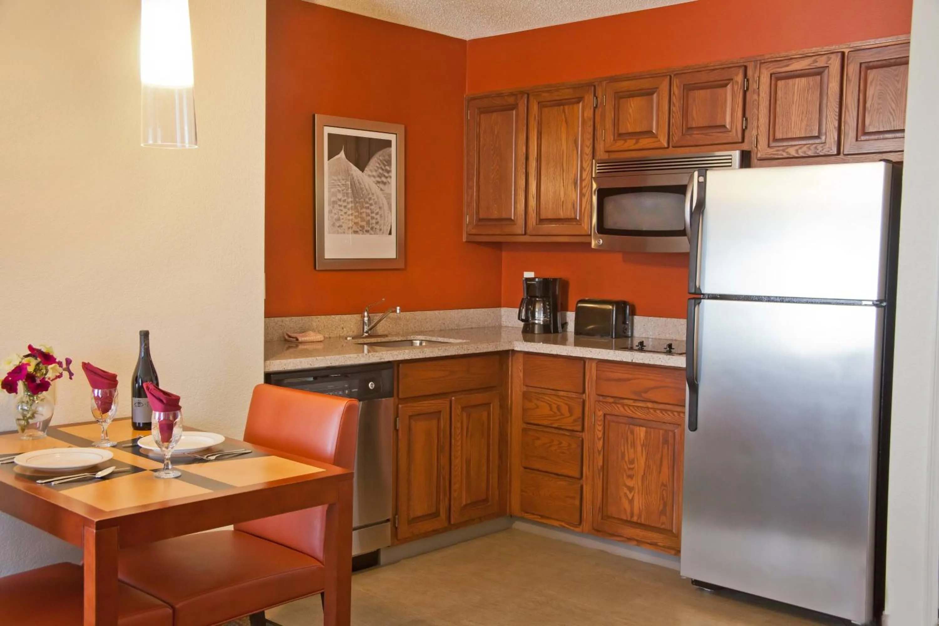 Kitchen or kitchenette in Residence Inn Eugene Springfield