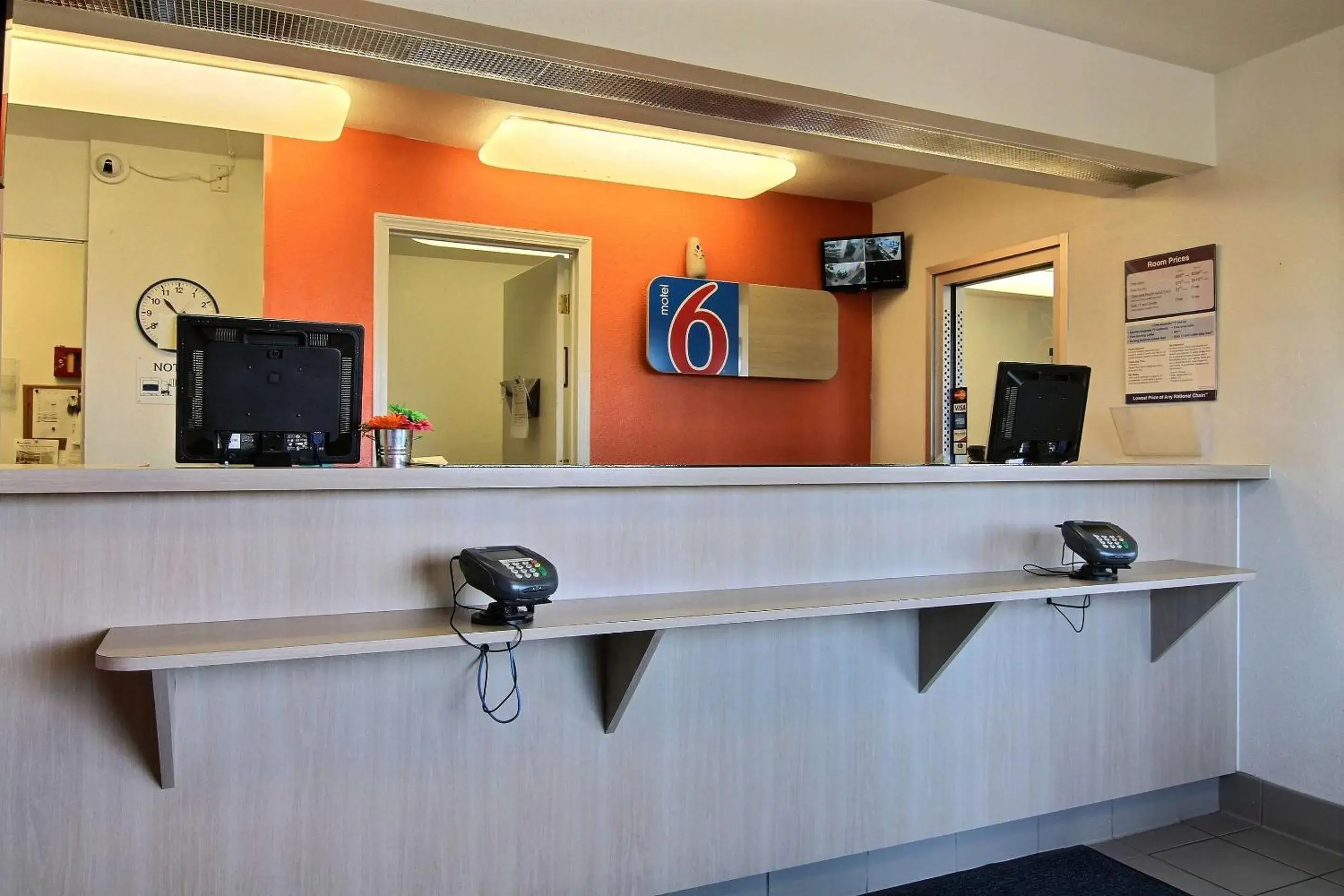 Lobby or reception in Motel 6-Bismarck, ND Lobby or reception in Motel 6-Bismarck, ND