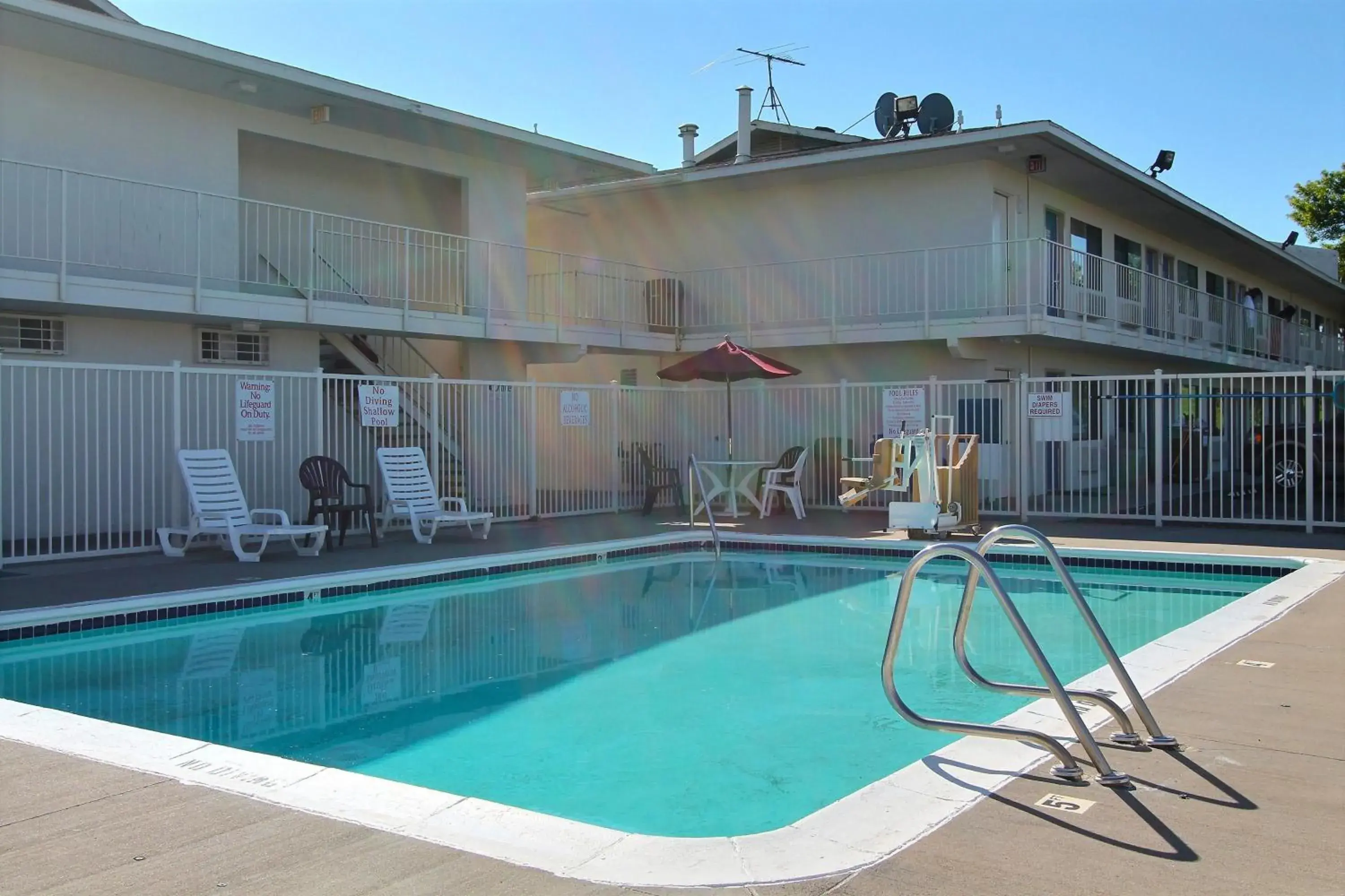 Swimming Pool in Motel 6 Bismarck, ND