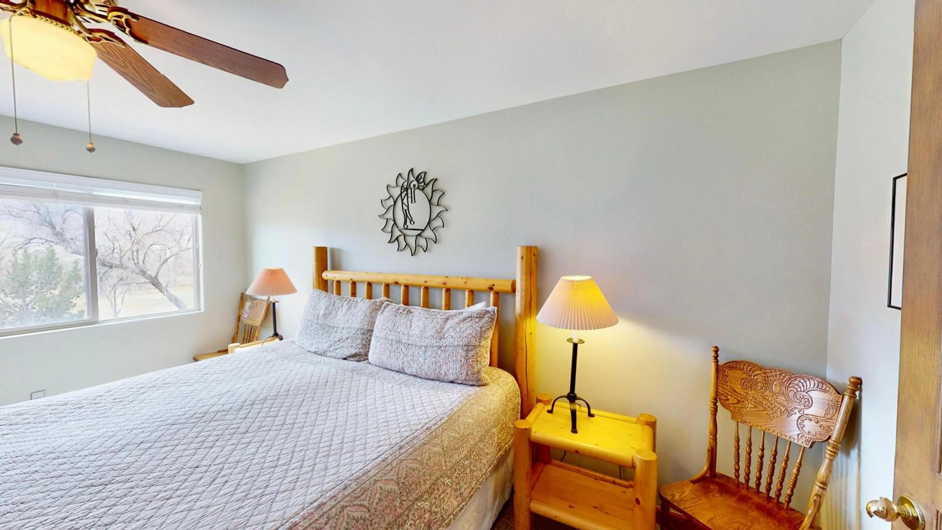 Bed in On The Green #3378