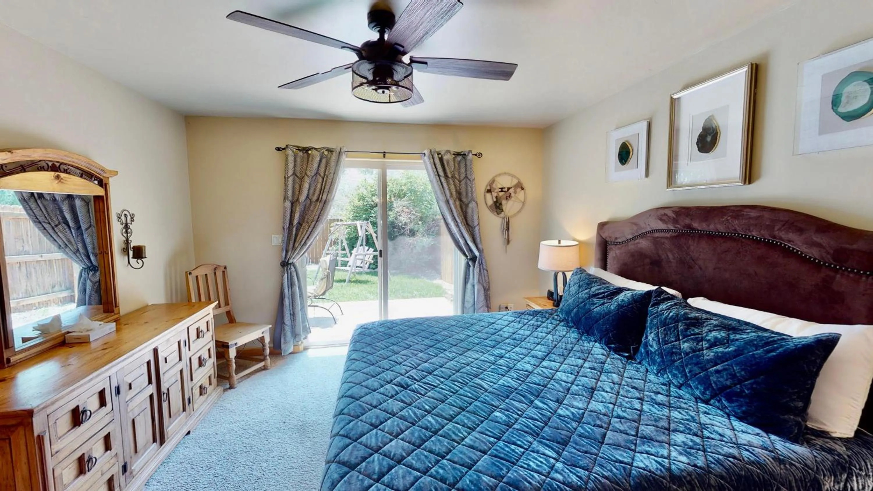 Bed in Arches East #389