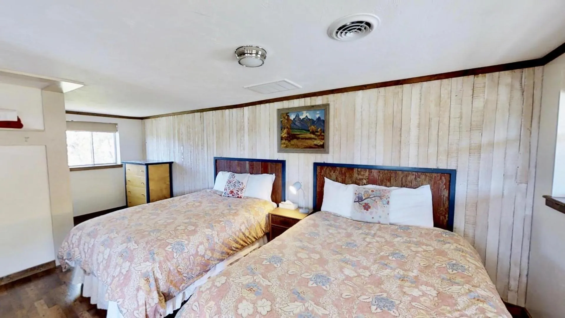 Bed in Pack Creek ~ Creekside West