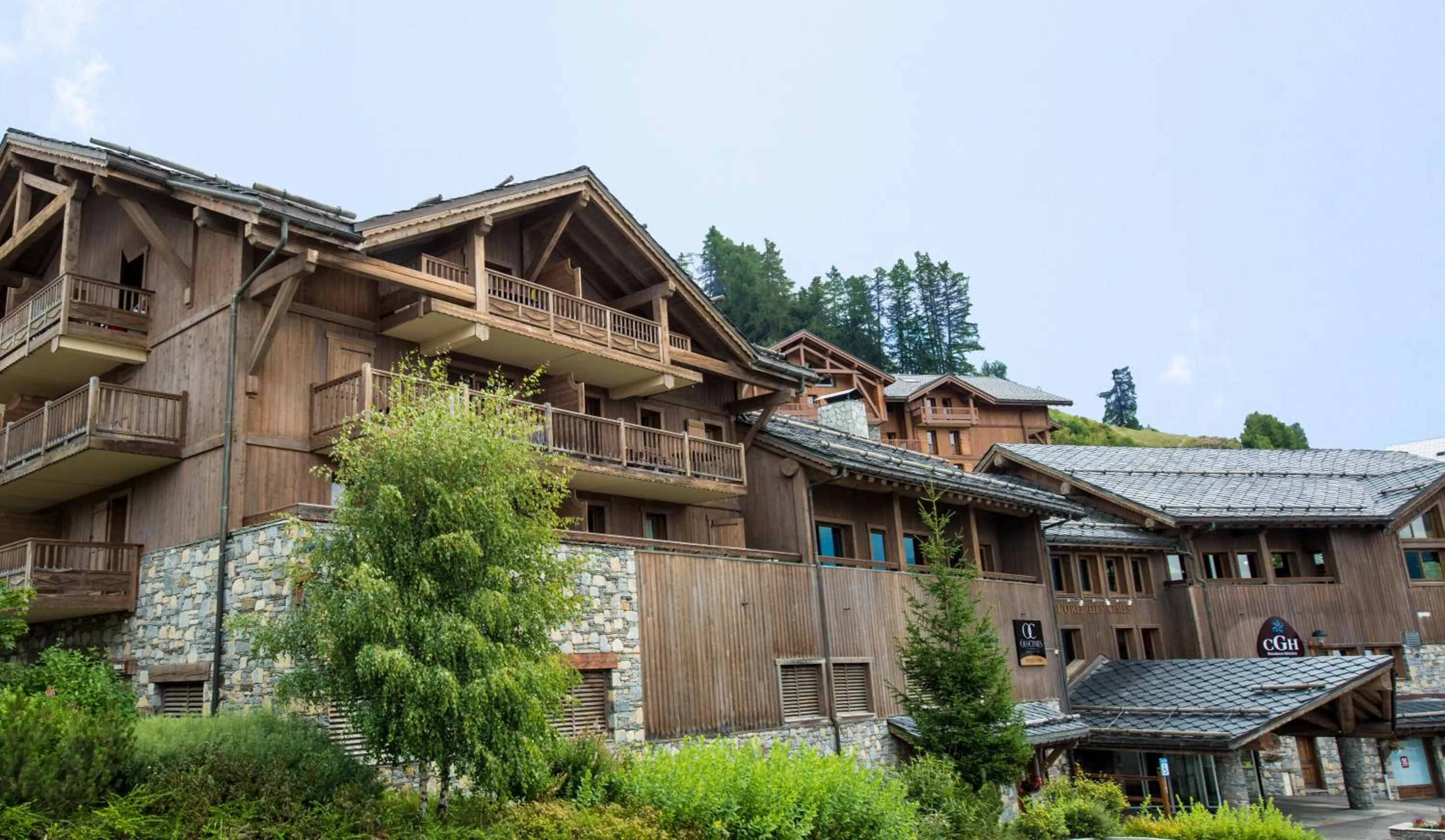 Facade/entrance in CGH Résidences & Spas Orée Des Cimes