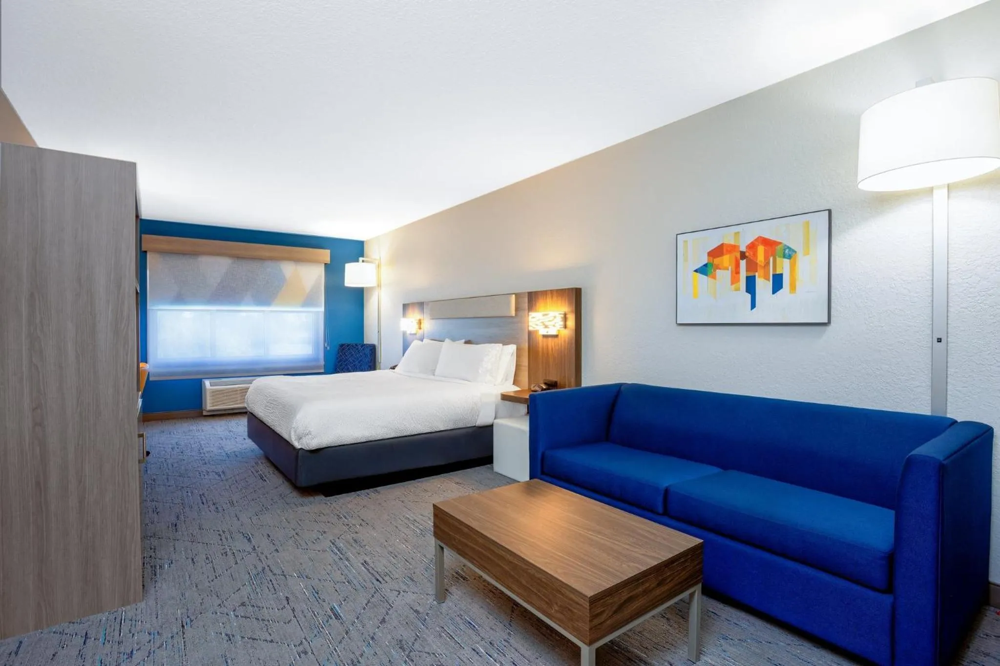 Photo of the whole room, Bed in Holiday Inn Express & Suites Palm Coast - I-95