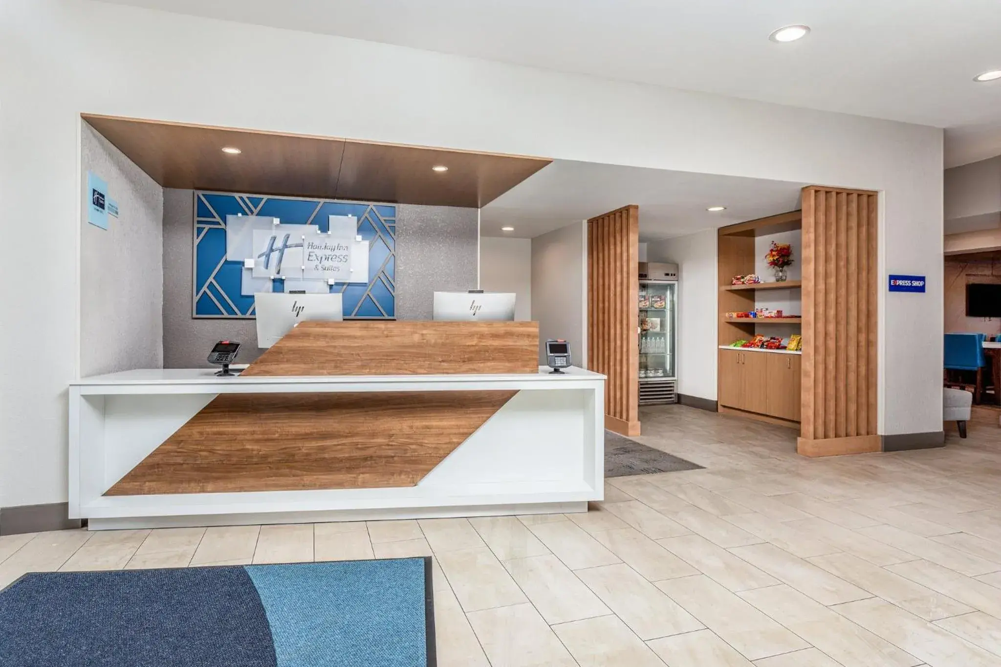 Property building in Holiday Inn Express & Suites Palm Coast - I-95 Property building in Holiday Inn Express & Suites Palm Coast - I-95