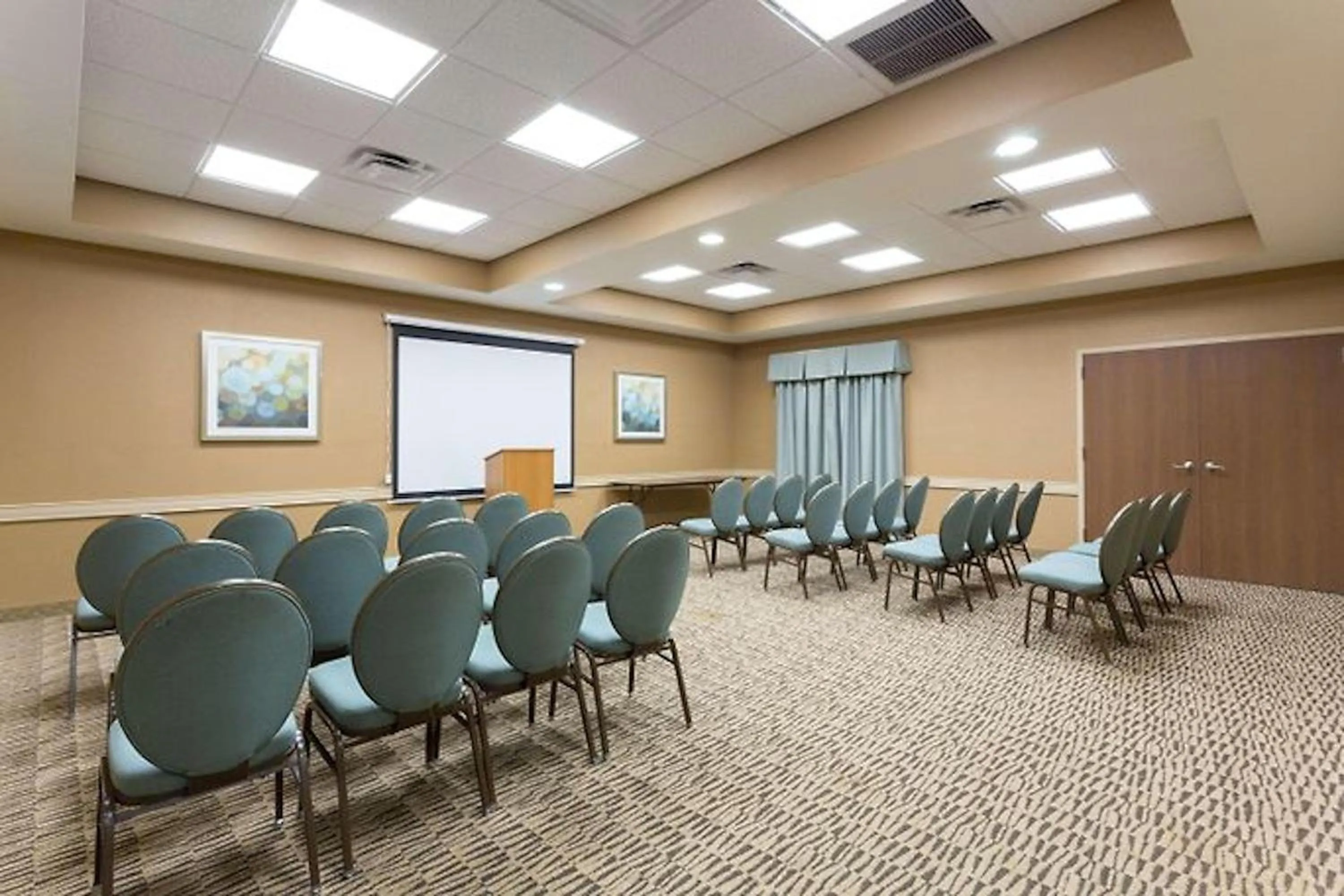 Meeting/conference room in Holiday Inn Express & Suites Palm Coast - I-95