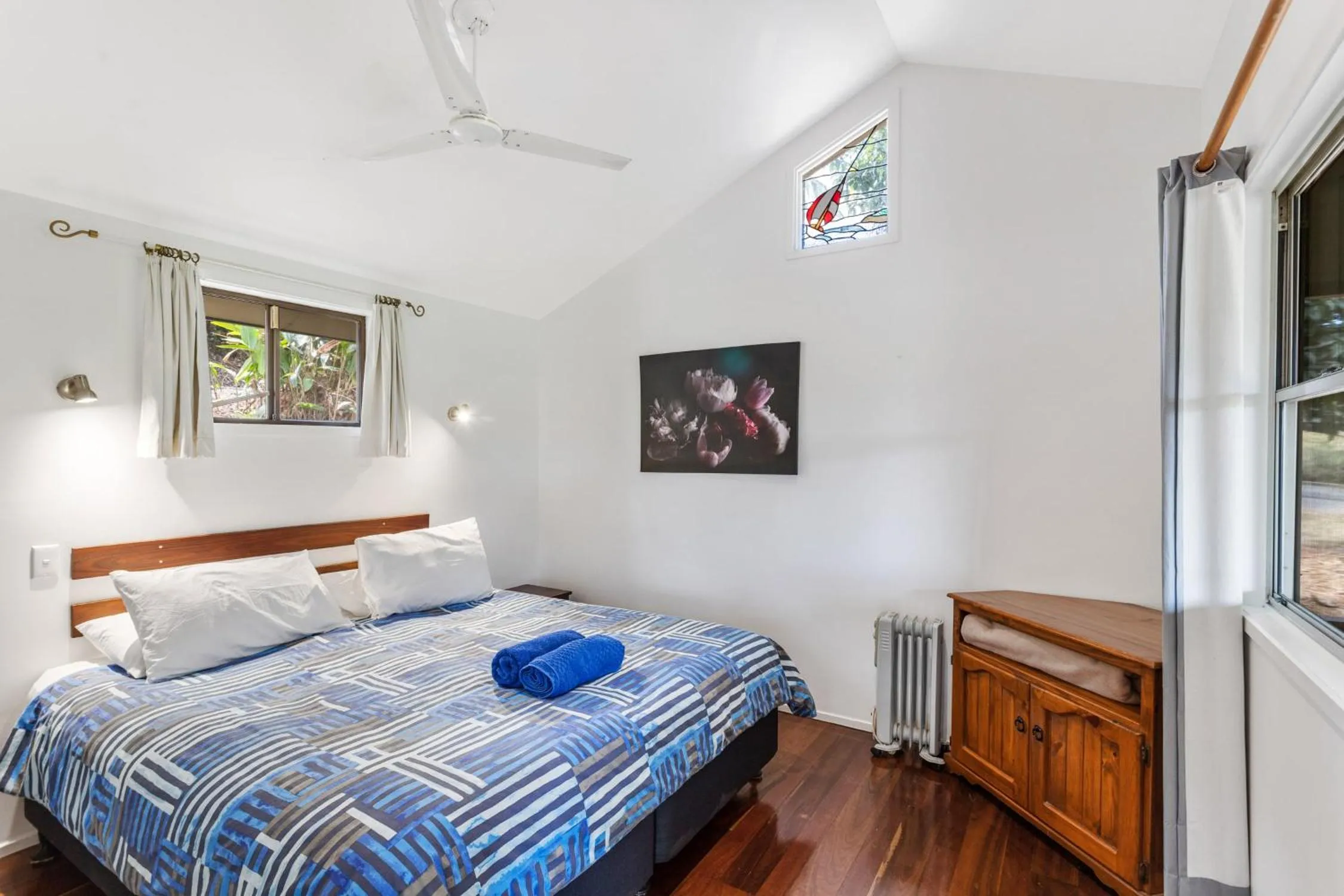 Bed in Alstonville Country Cottages