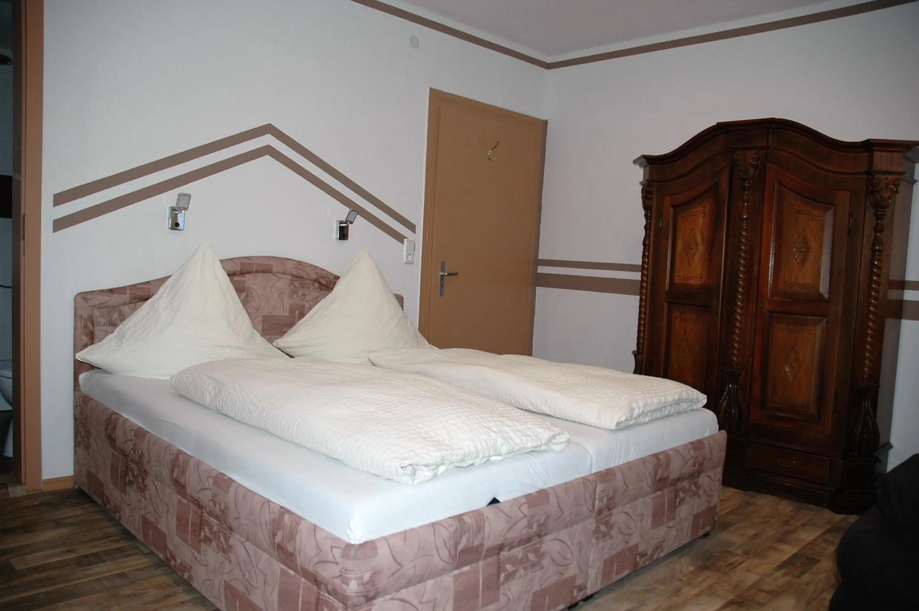 Bed in Dinkelsbühler Hof