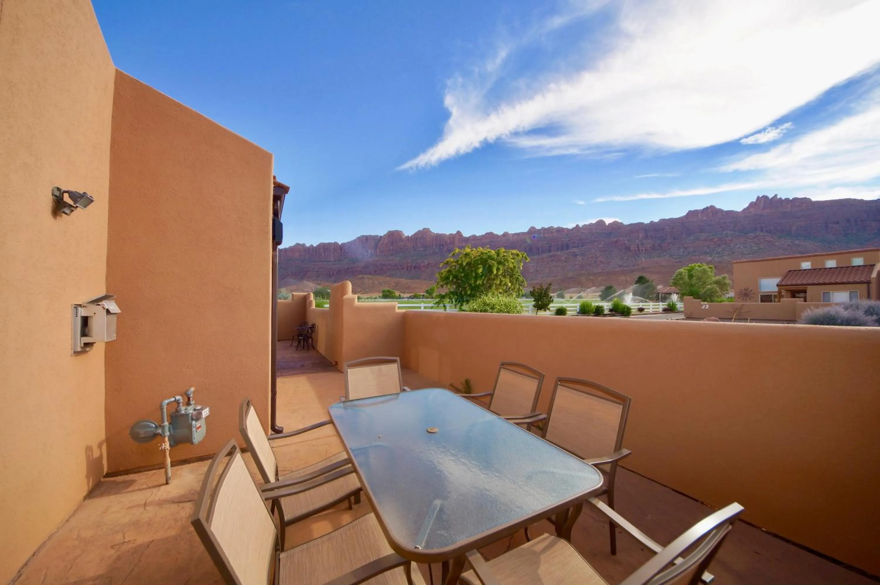 Mountain Paradise #G3