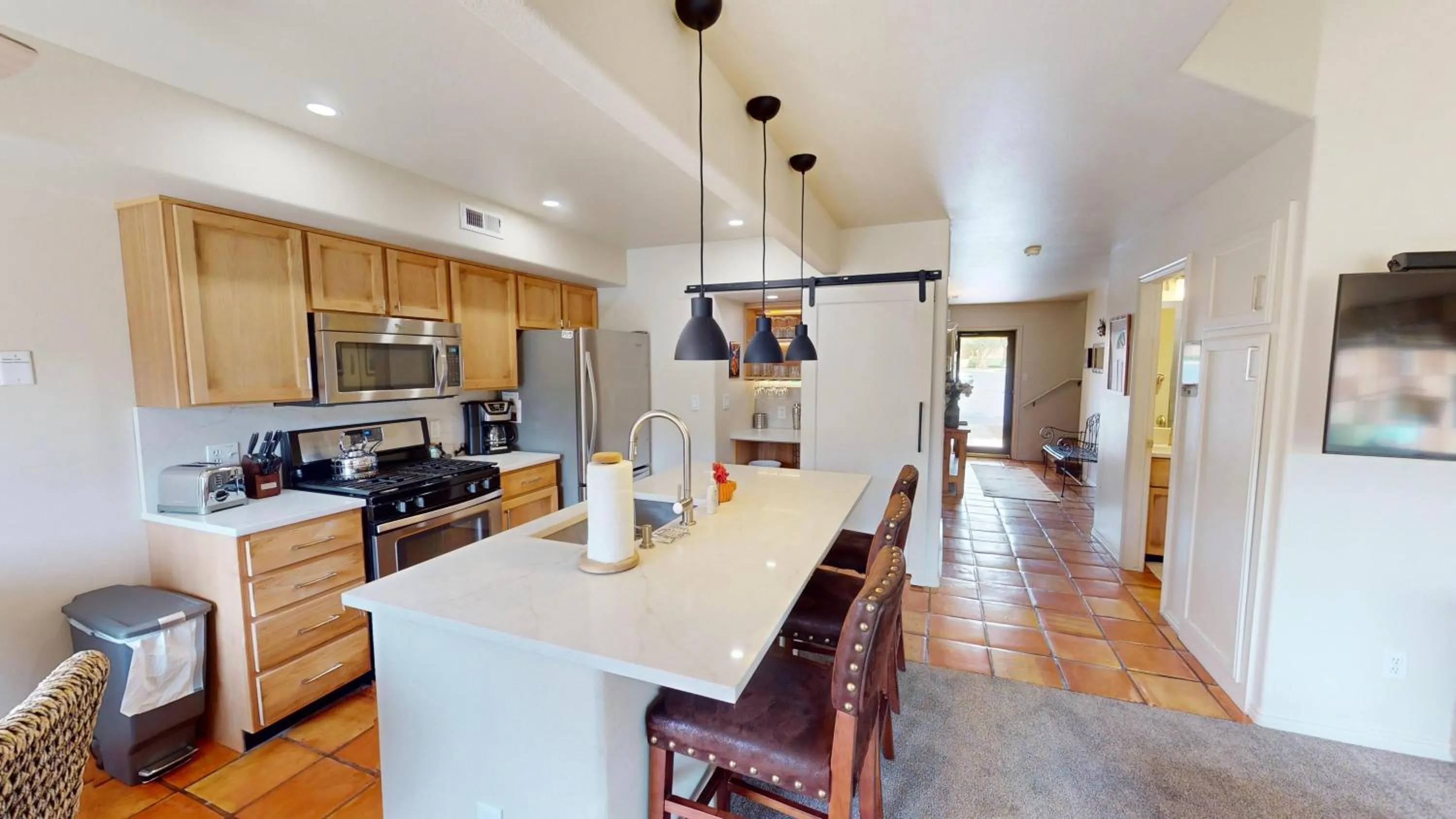 Henning's Escape #3328