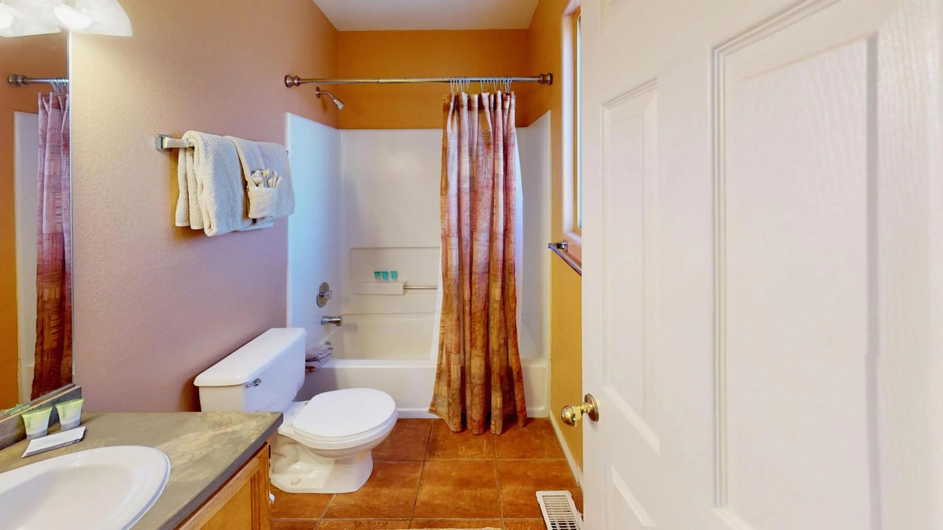 Kokopelli's Kiva #3230