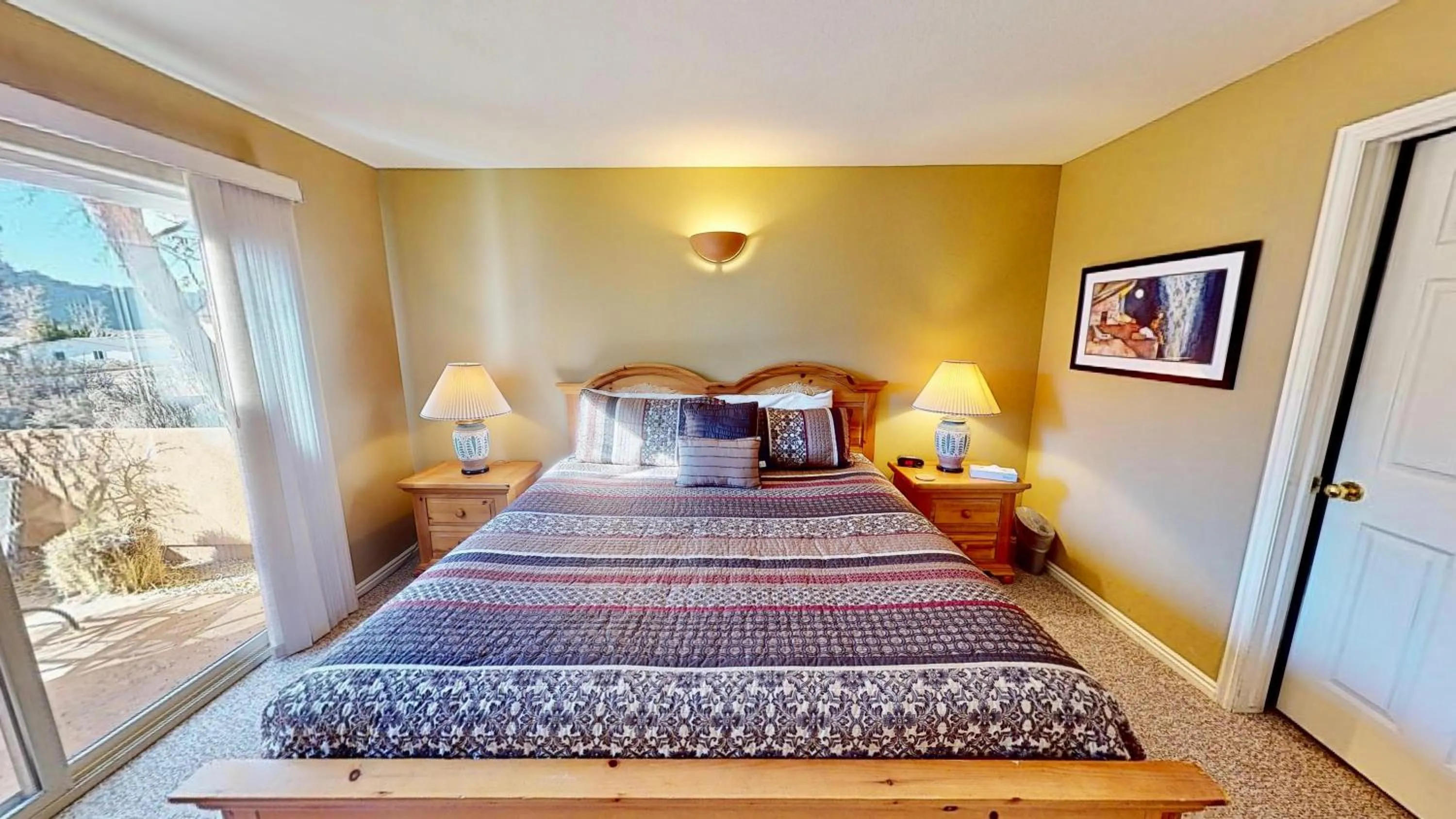 Bed in Kokopelli's Kiva #3230