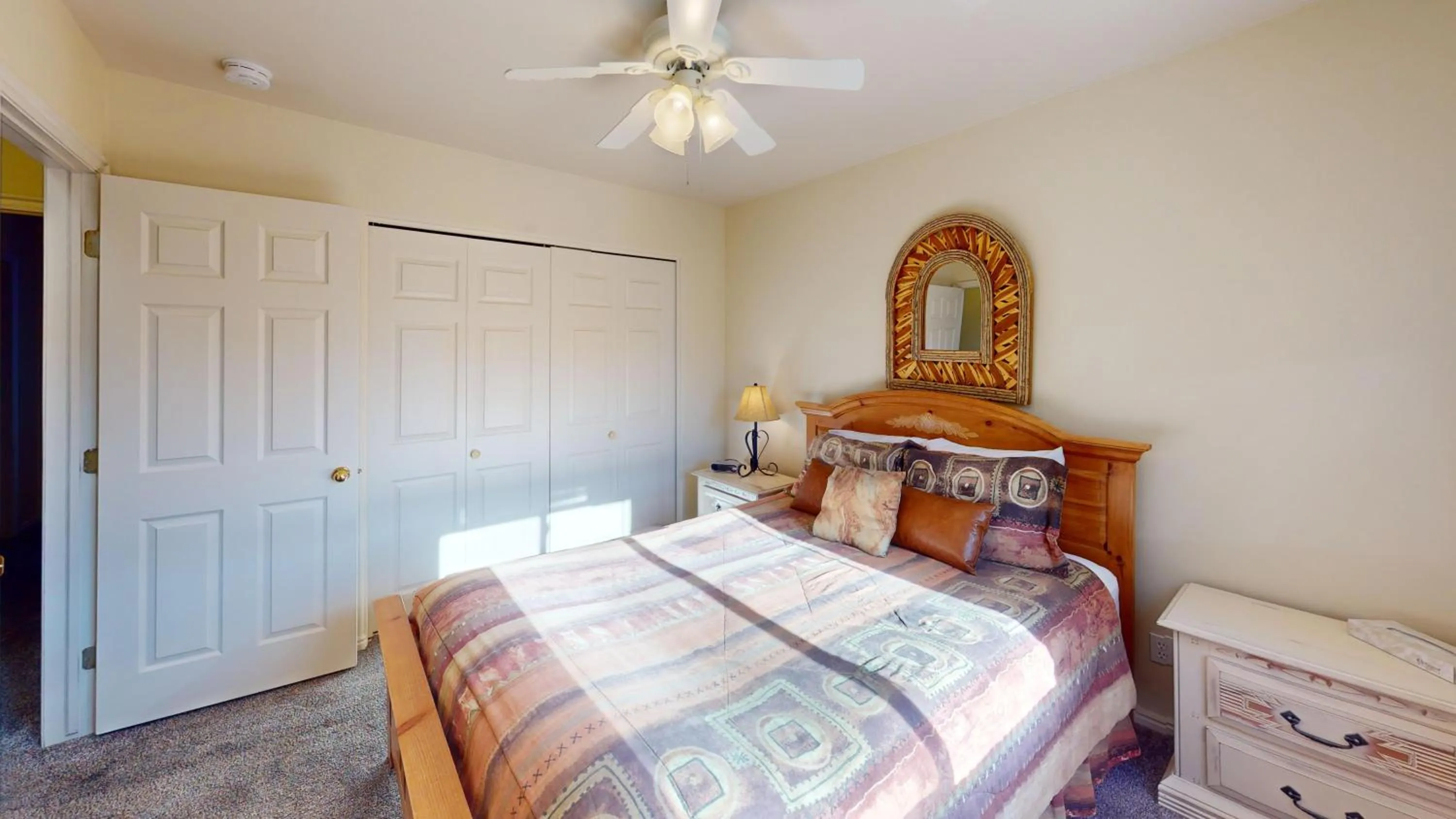 Bed in Kokopelli Dream #3251