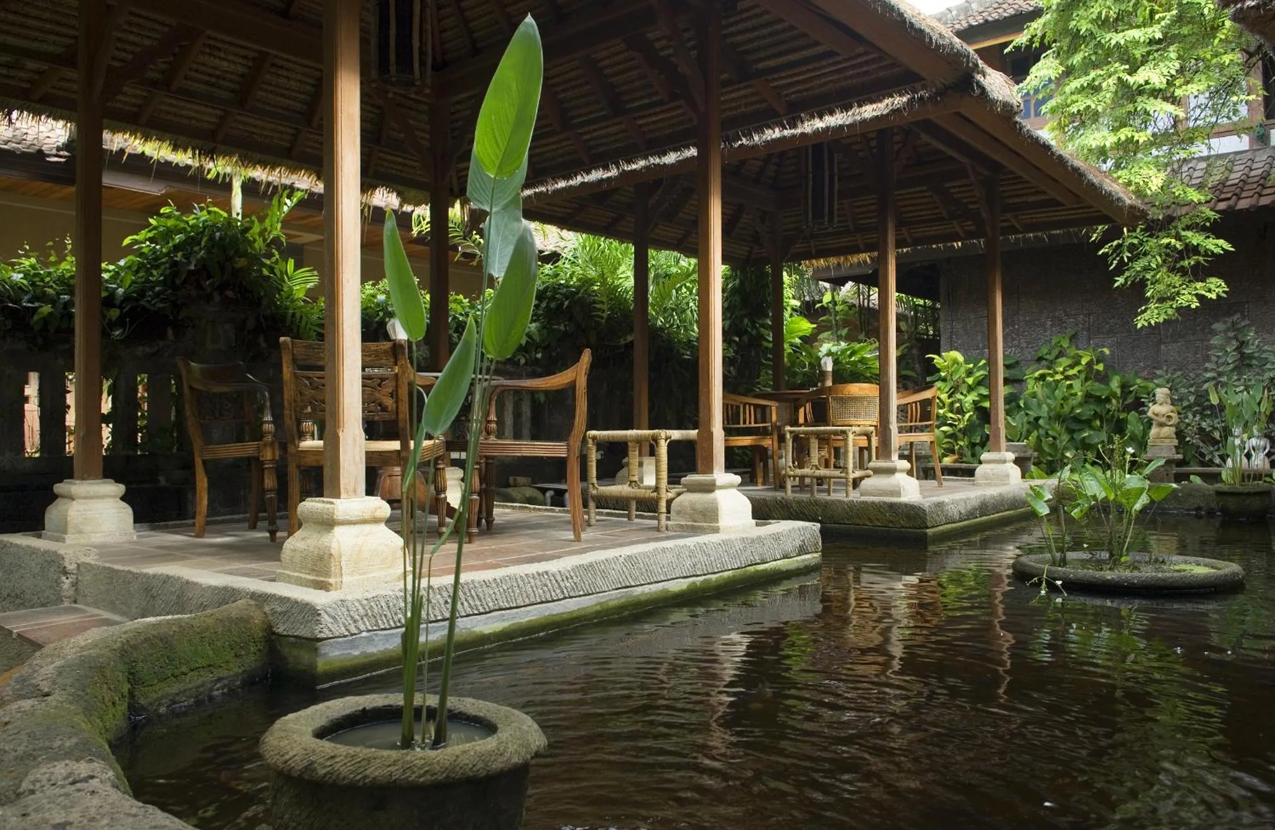 Garden in Hotel Puri Bambu