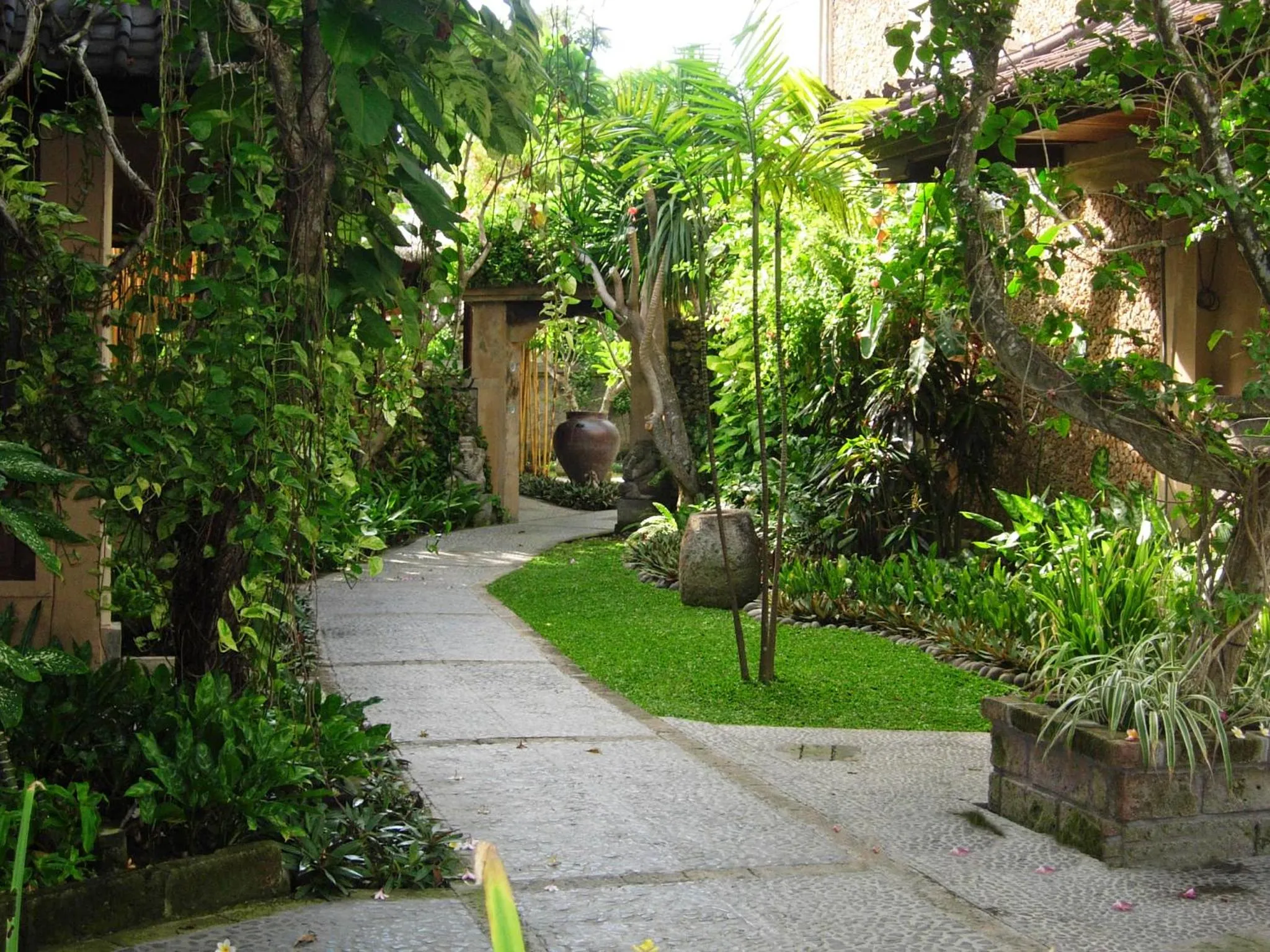 Area and facilities in Hotel Puri Bambu