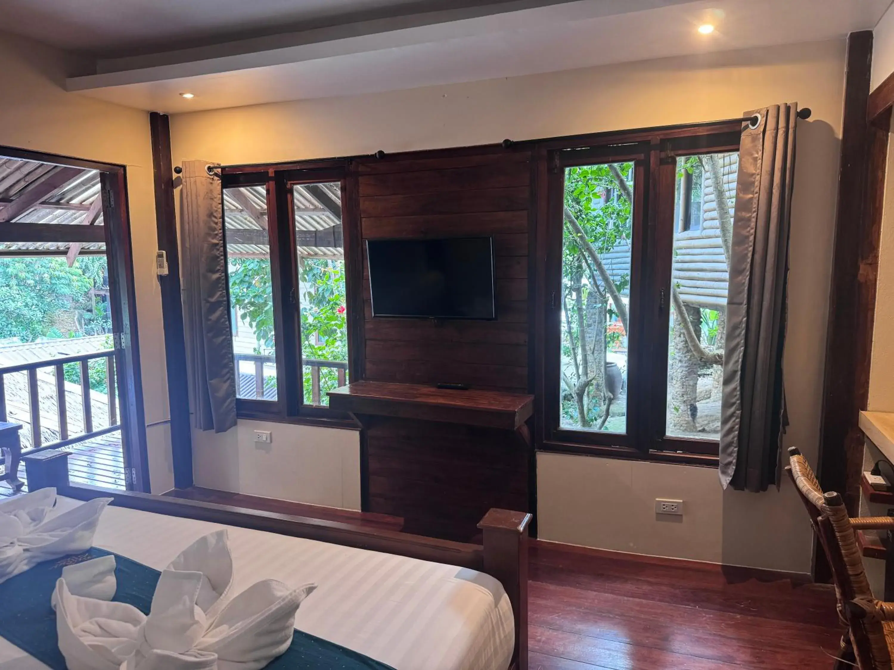 TV and multimedia, Bed in Chunut House Resort TV and multimedia, Bed in Chunut House Resort