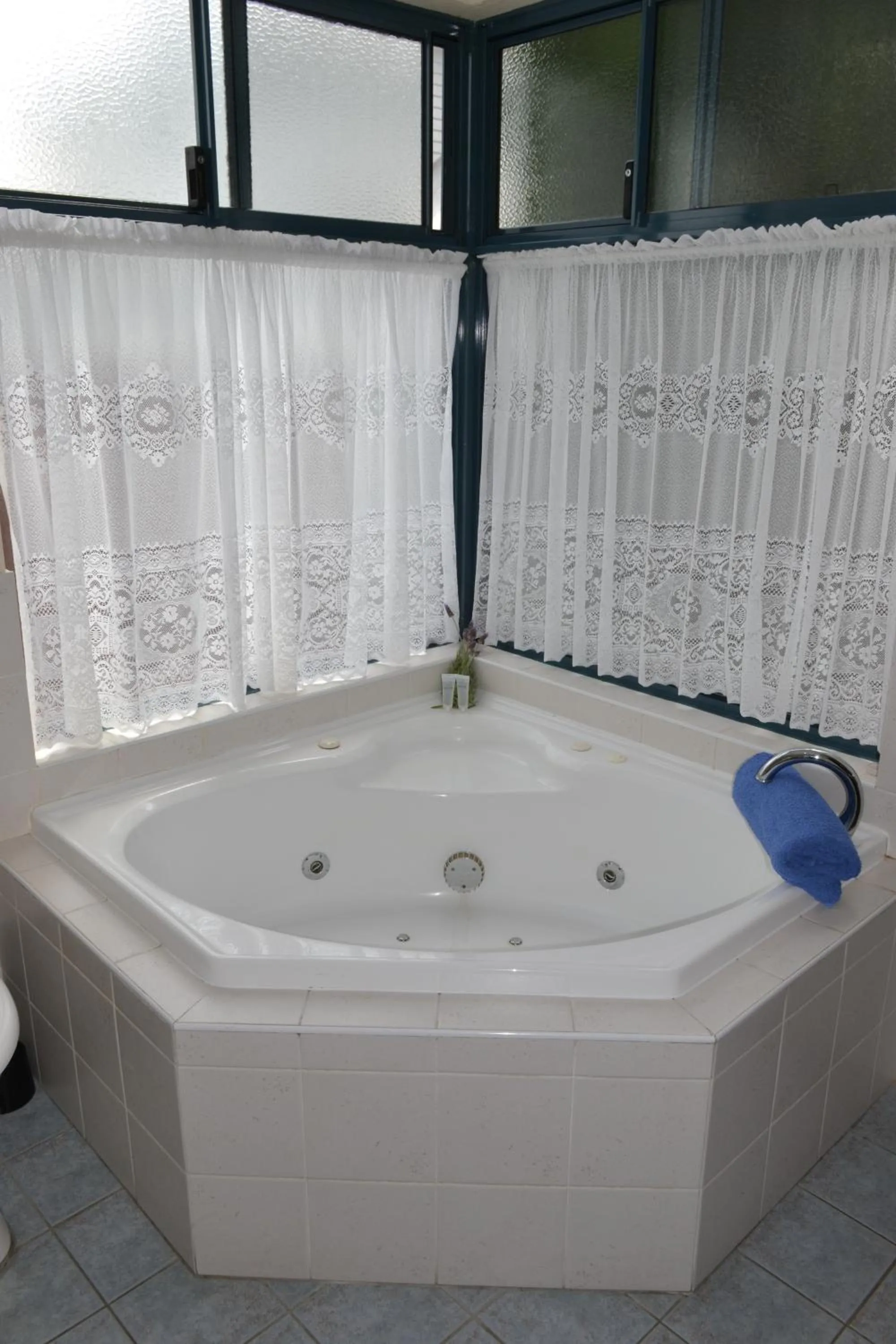 Bathroom in Dolphin Lodge Albany - Self Contained Apartments at Middleton Beach