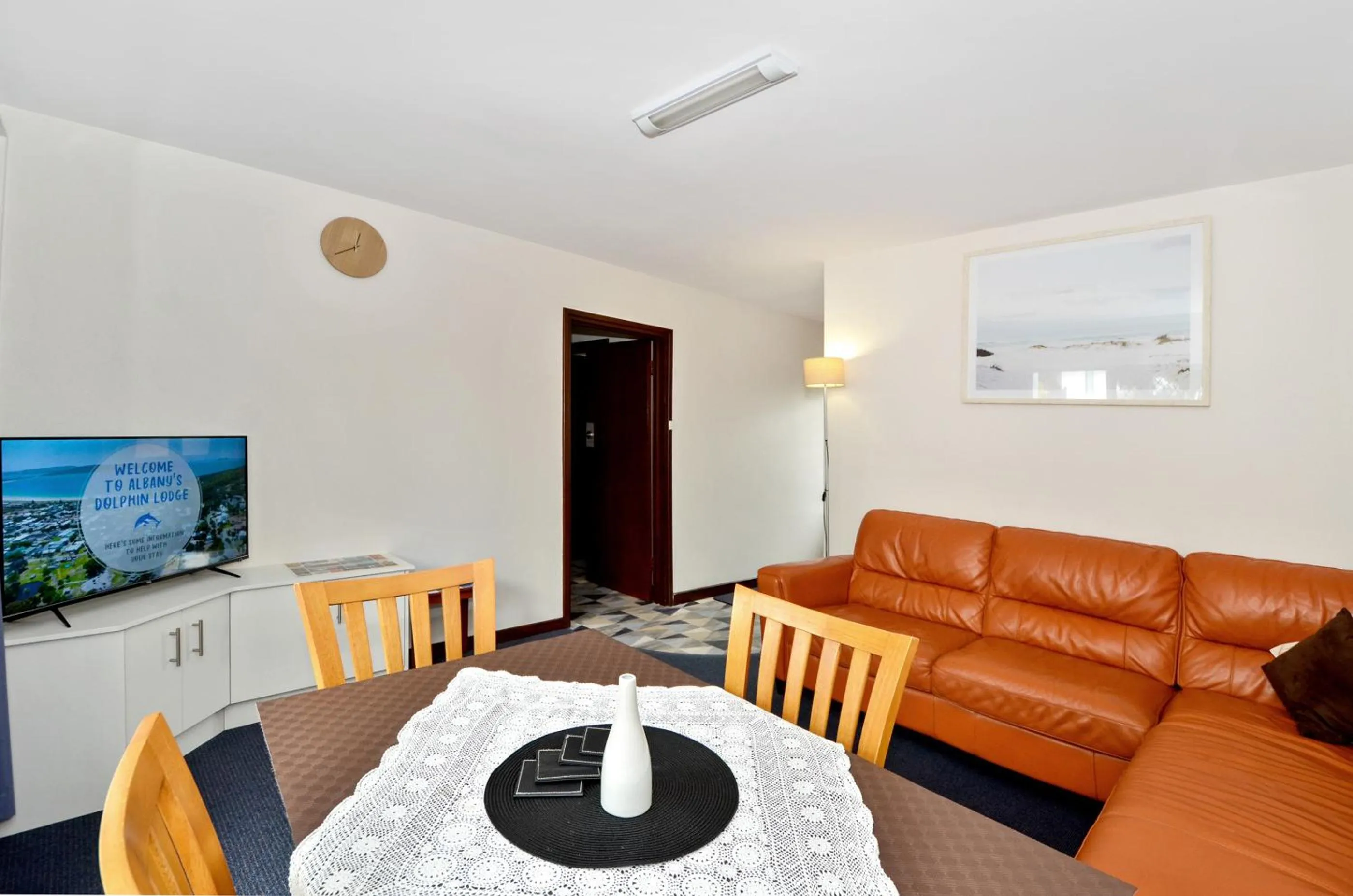 TV and multimedia in Dolphin Lodge Albany - Self Contained Apartments at Middleton Beach