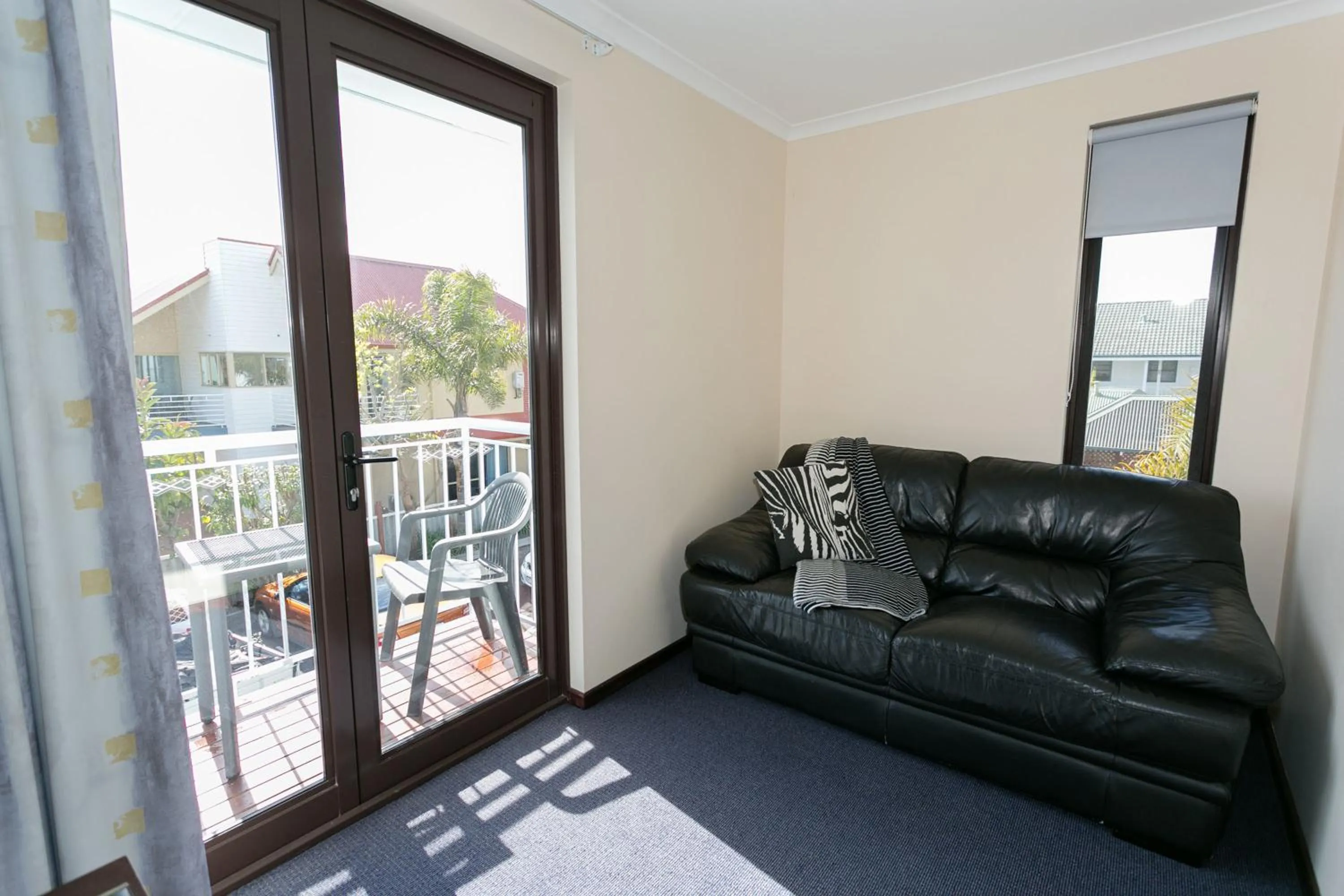 Living room in Dolphin Lodge Albany - Self Contained Apartments at Middleton Beach