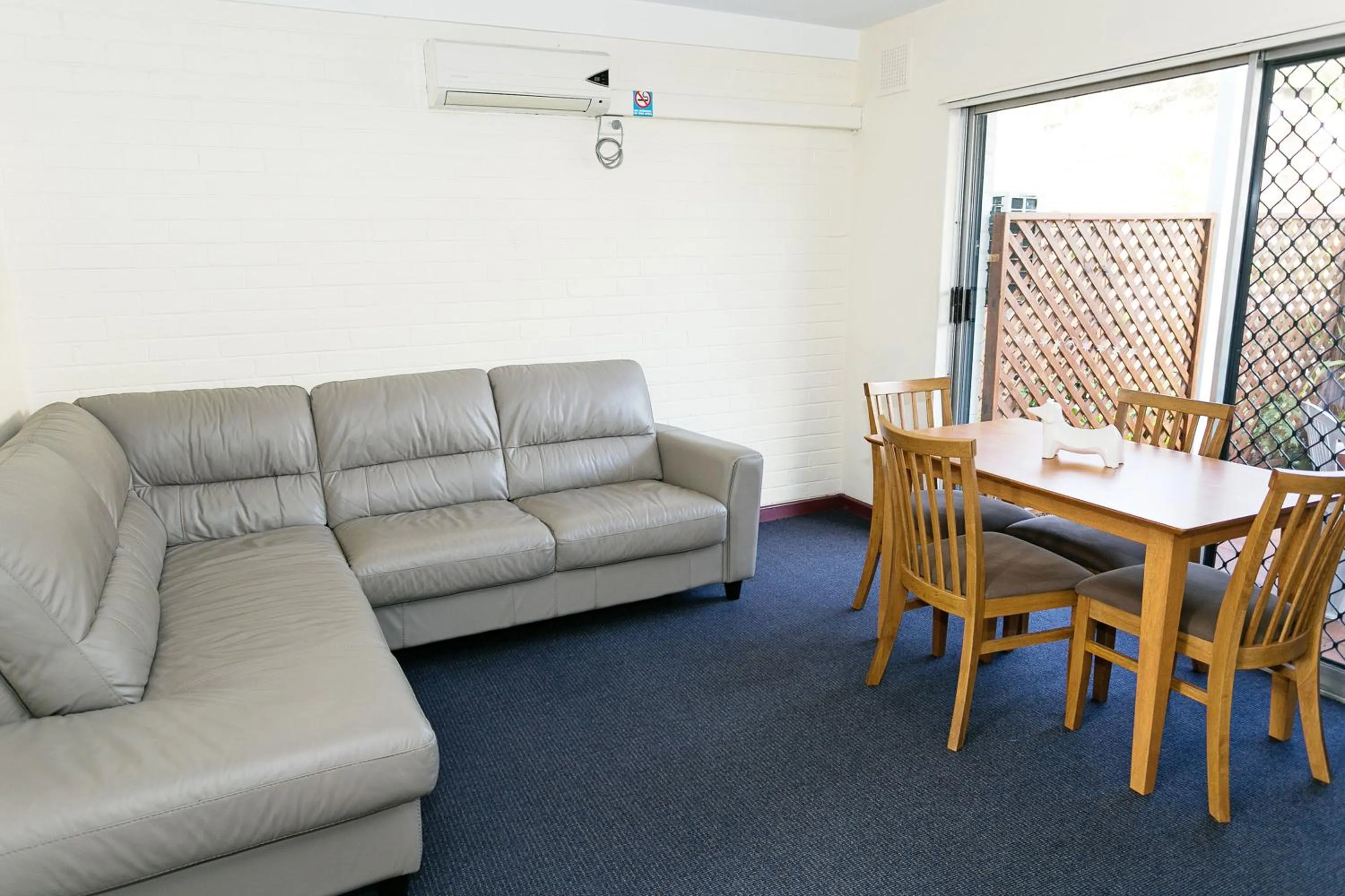 People in Dolphin Lodge Albany - Self Contained Apartments at Middleton Beach