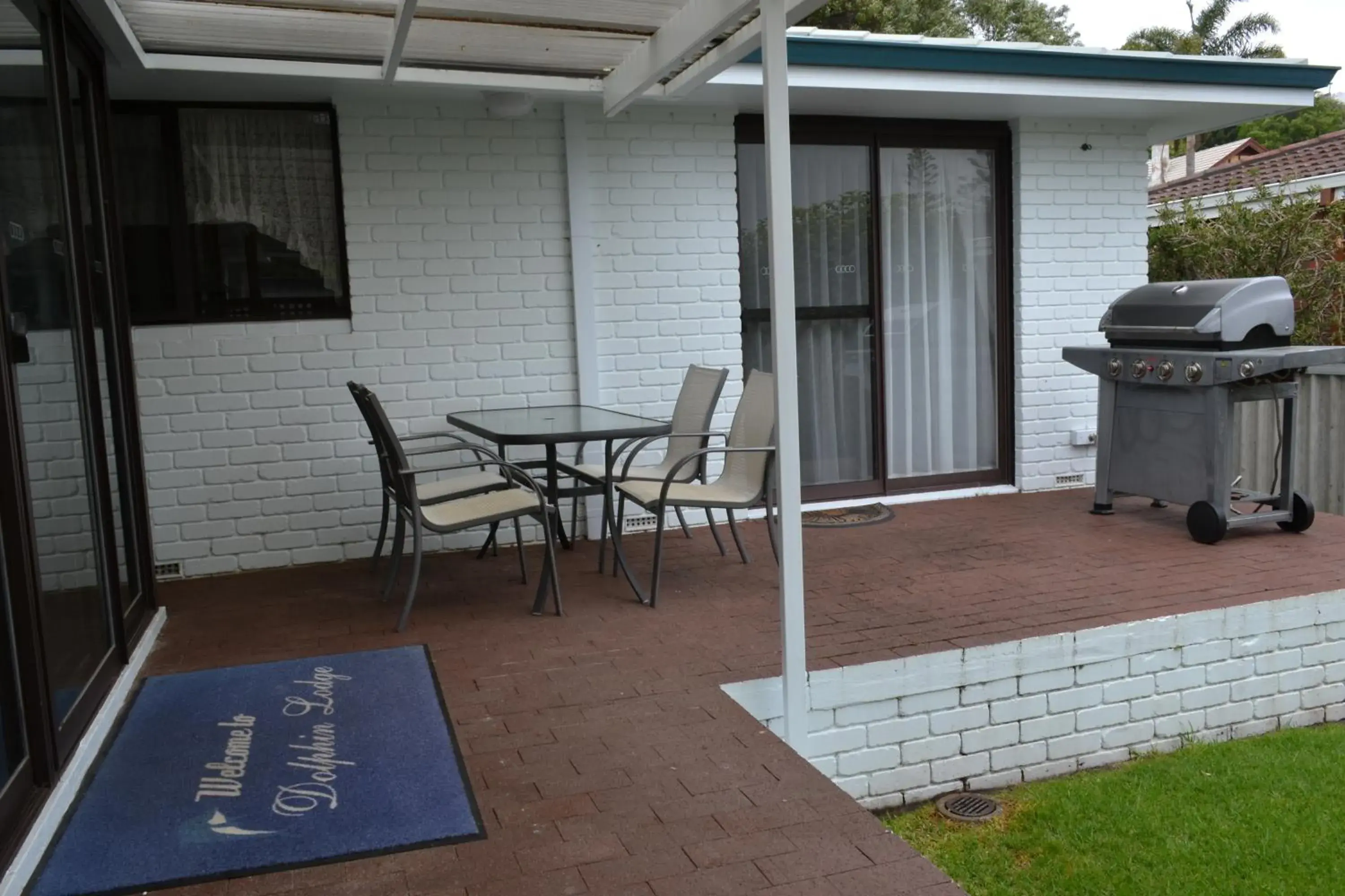 Four-Bedroom House in Dolphin Lodge Albany - Self Contained Apartments at Middleton Beach Four-Bedroom House in Dolphin Lodge Albany - Self Contained Apartments at Middleton Beach