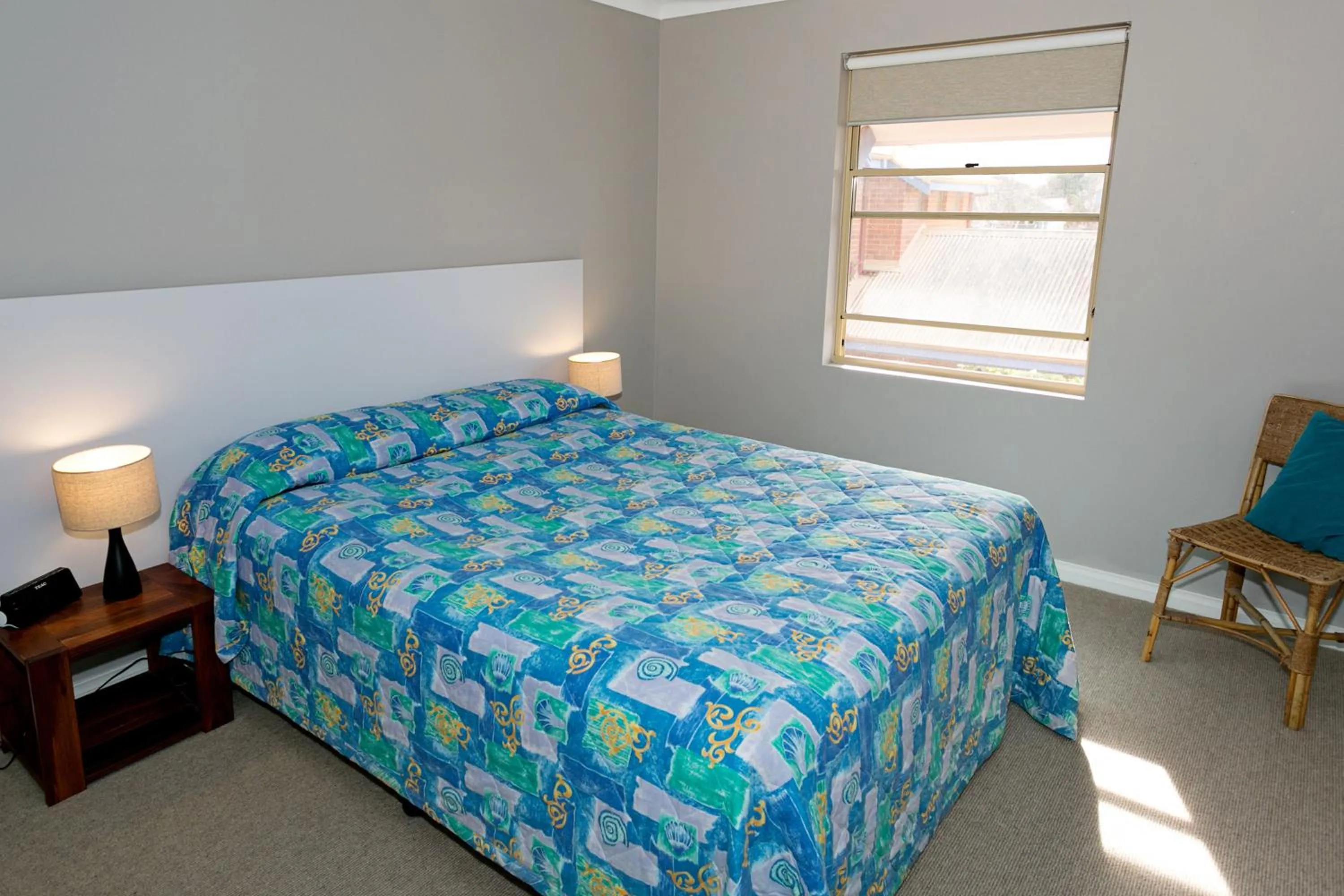 Bed in Dolphin Lodge Albany - Self Contained Apartments at Middleton Beach