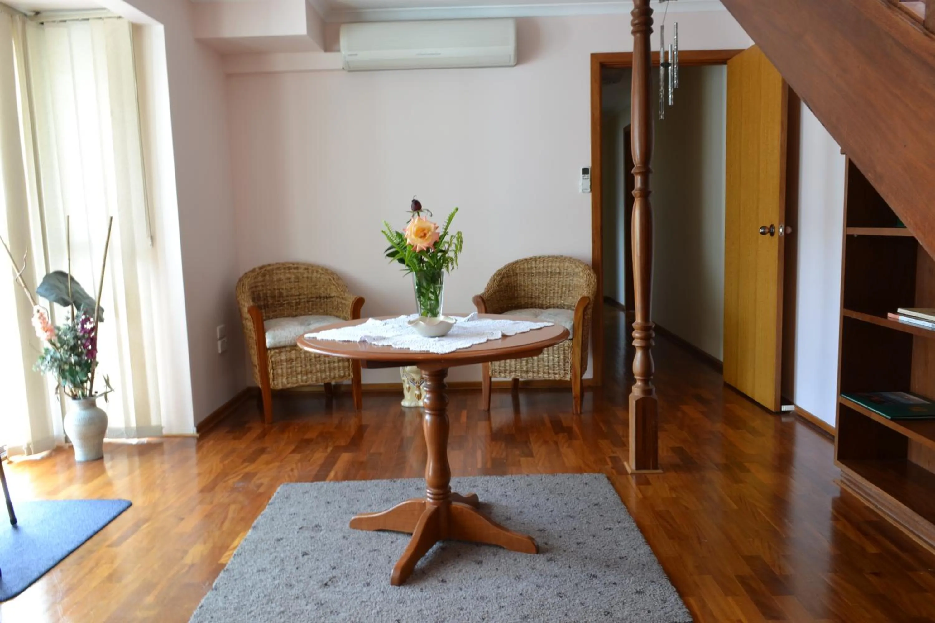 People in Dolphin Lodge Albany - Self Contained Apartments at Middleton Beach