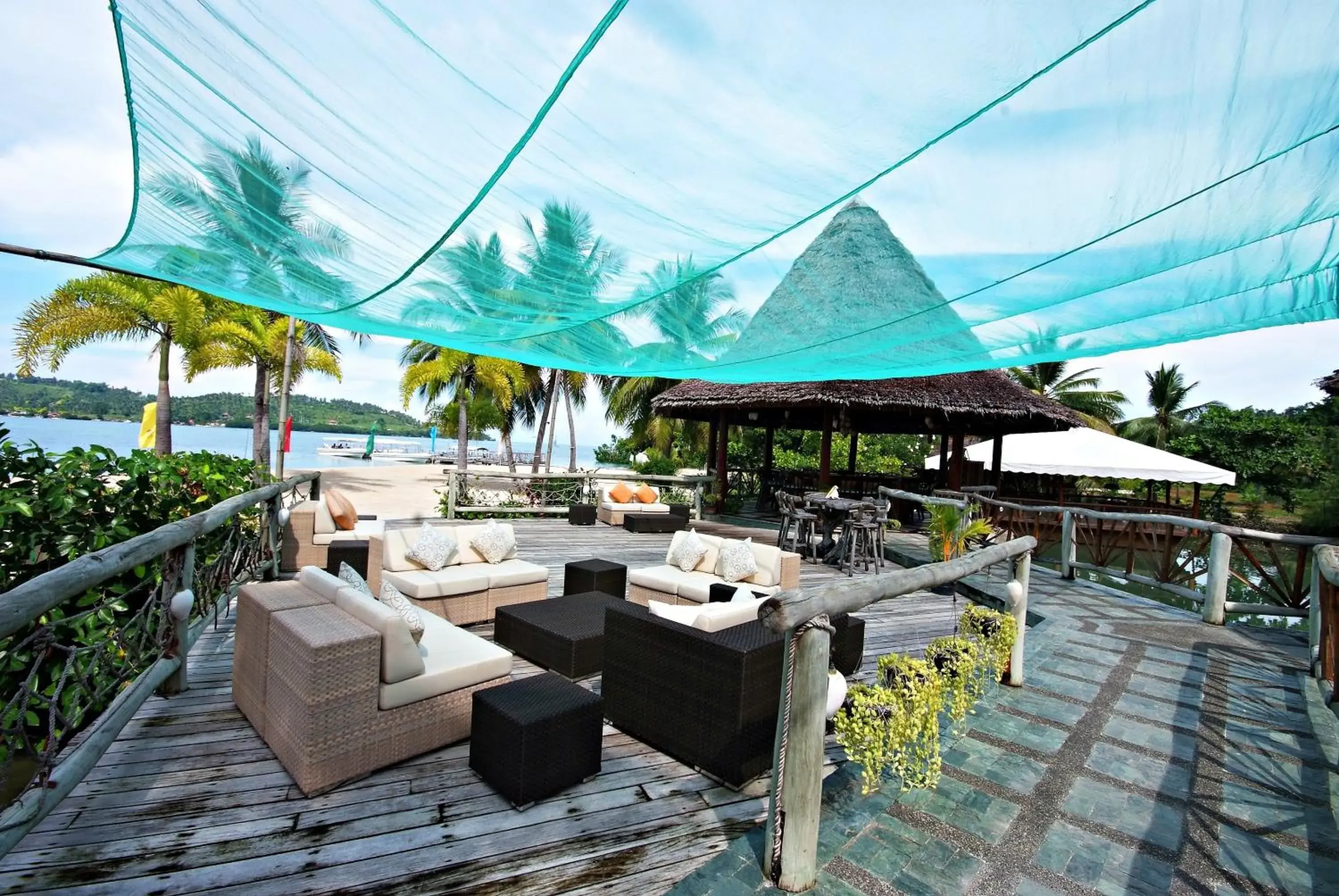 Lounge or bar in Badian Island Wellness Resort Lounge or bar in Badian Island Wellness Resort