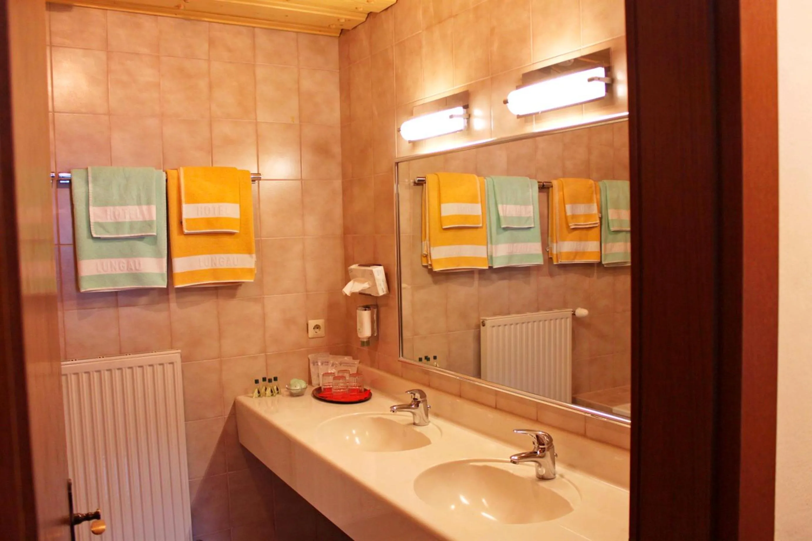 Bathroom in Hotel Bella