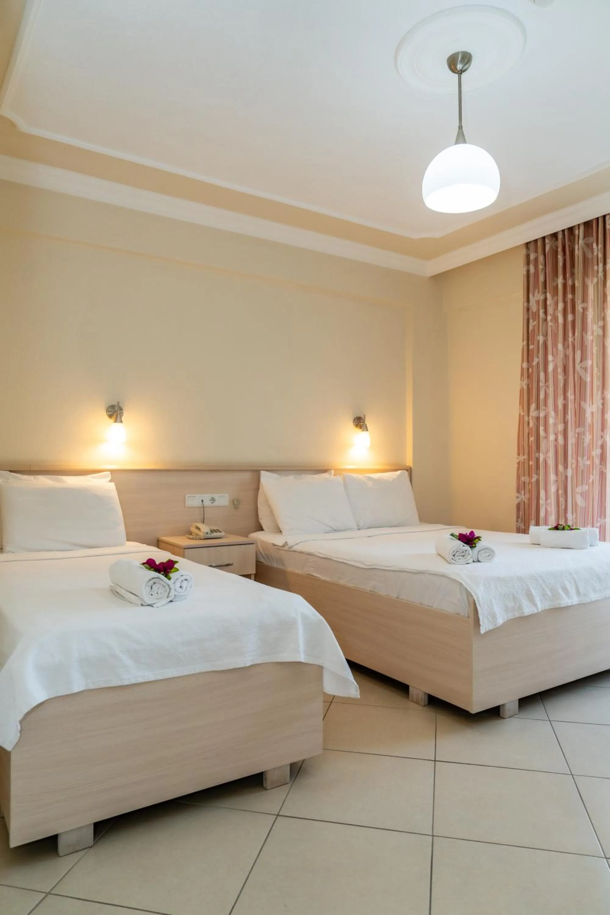 Bed in Gokcen Hotel & Apartments