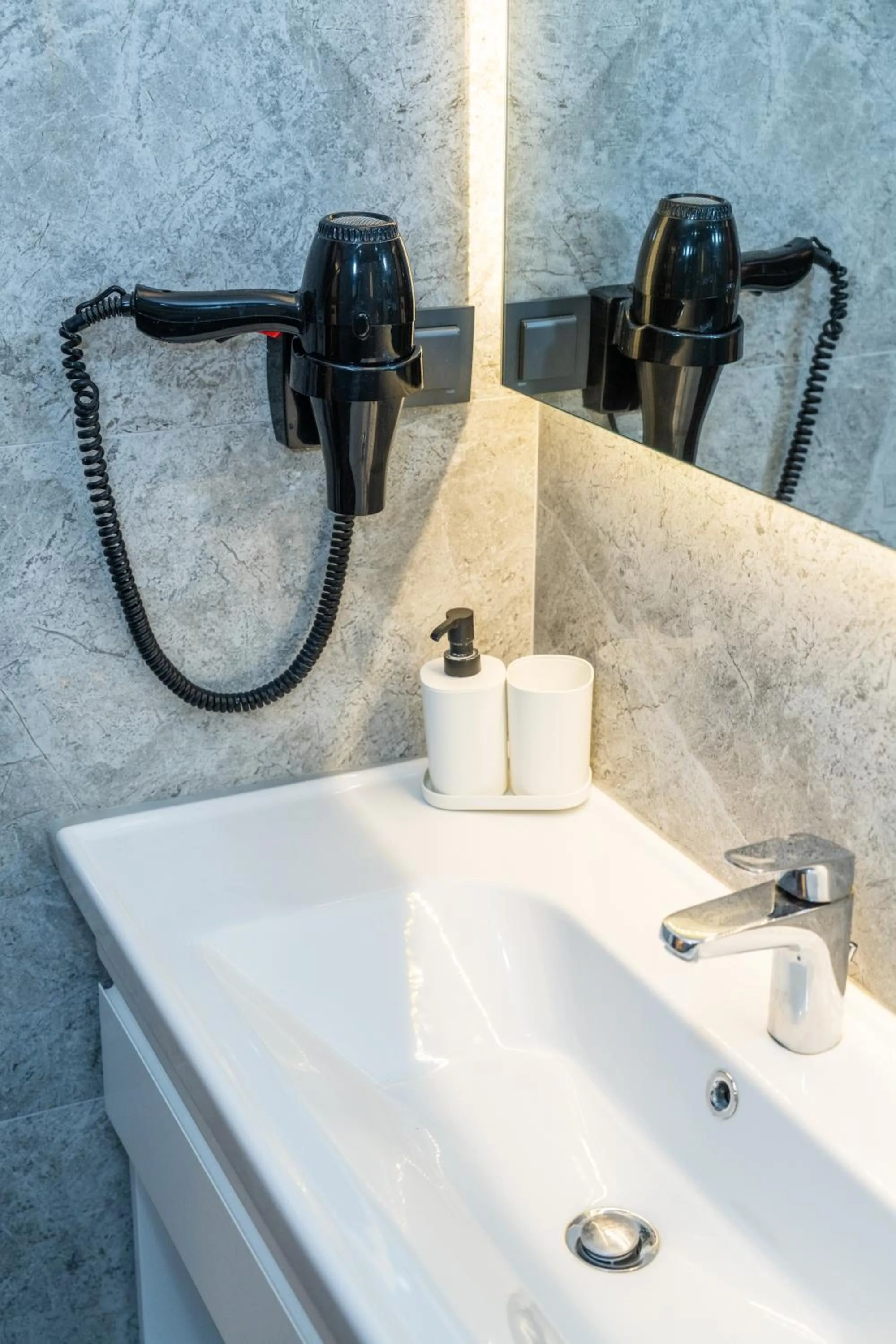Bathroom in Gokcen Hotel & Apartments