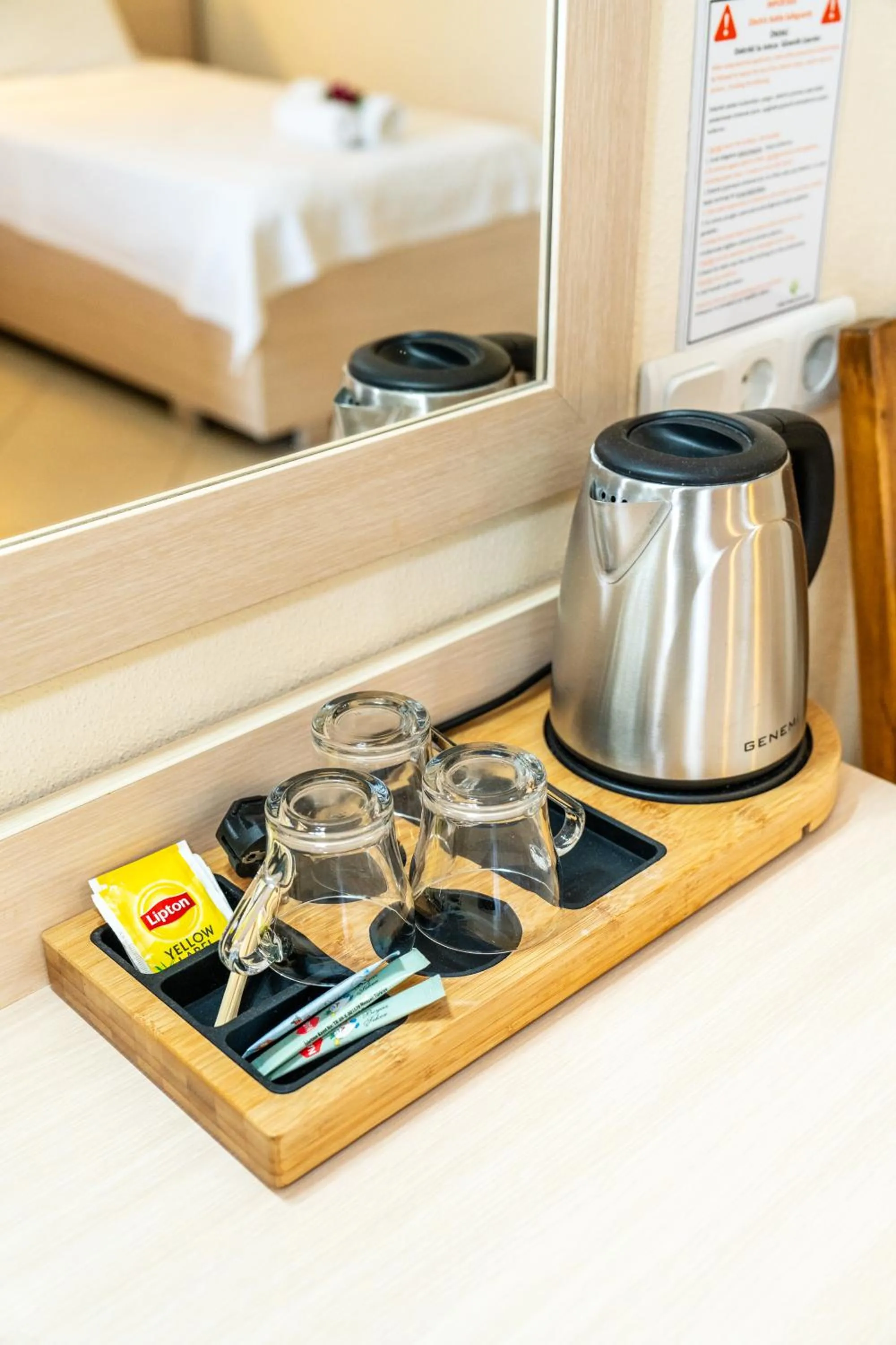 Food and drinks, Bed in Gokcen Hotel & Apartments